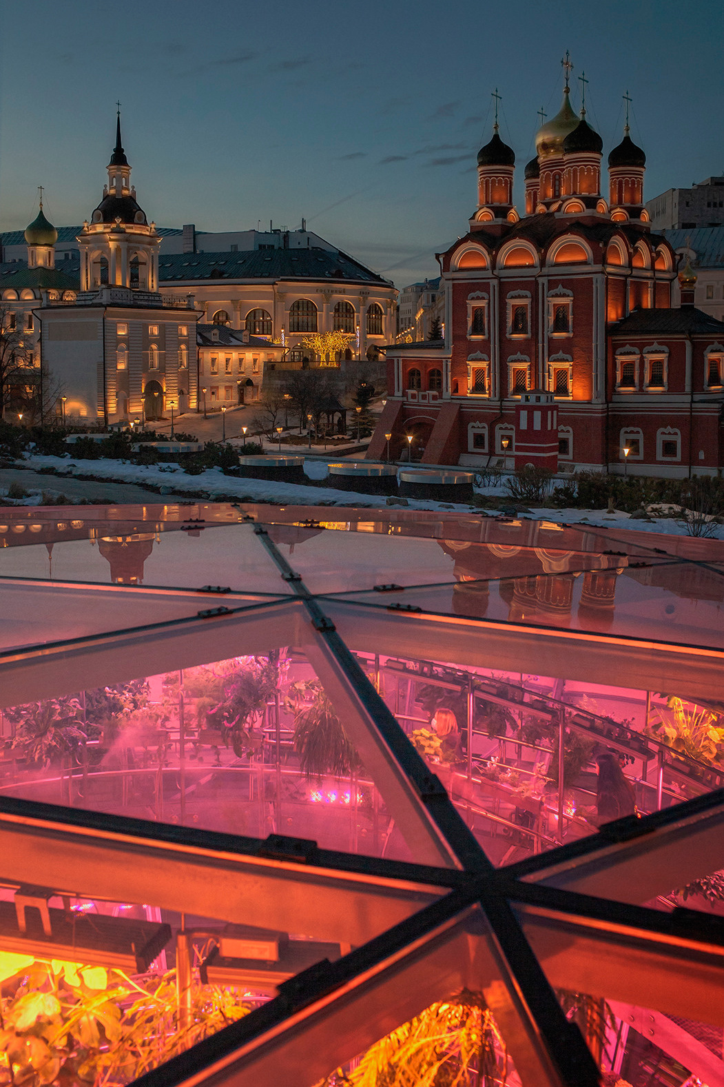 Репортажный, архитектурный, театральный и файн-арт фотограф Лена Мельникова в Москве