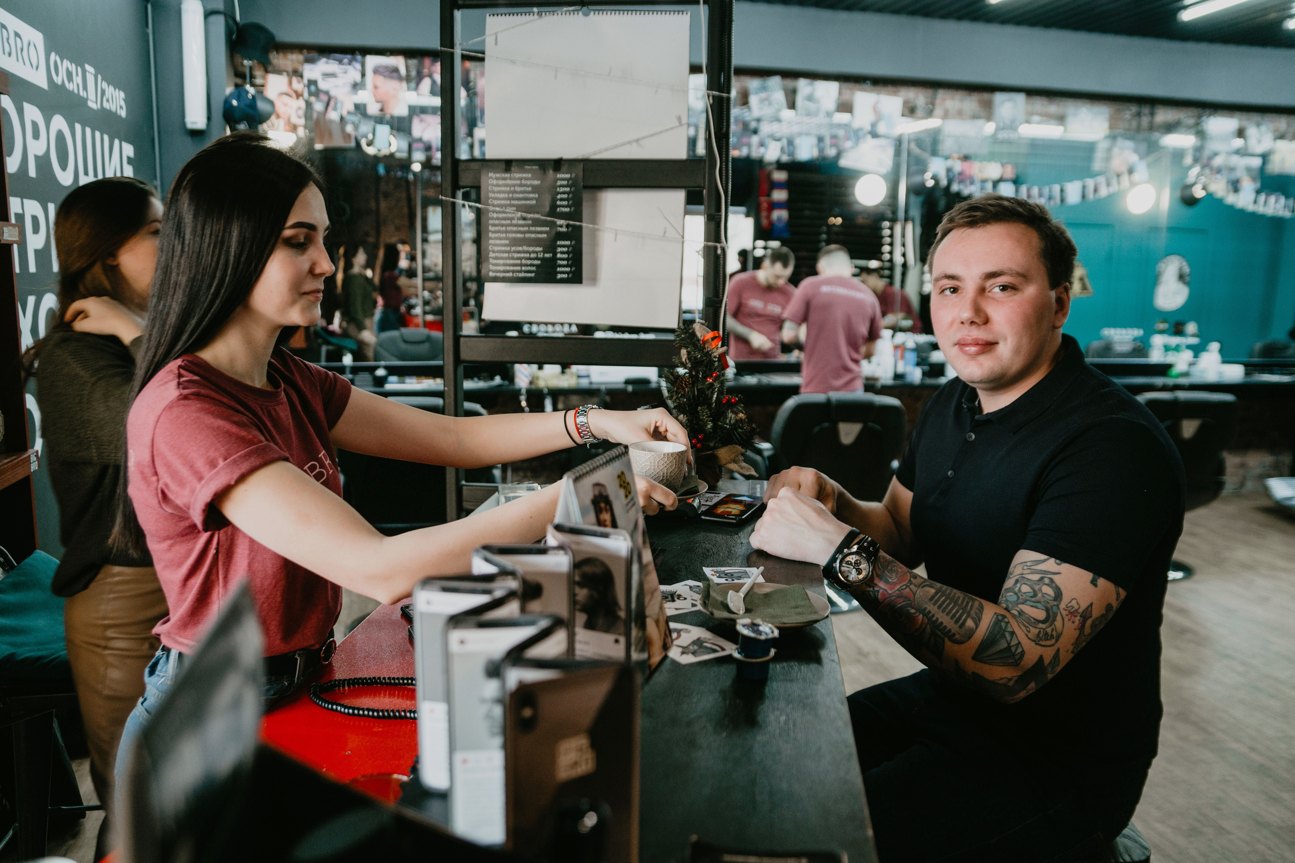Мужская парикмахерская BigBro. Свадебный и портретный фотограф в Комсомольске-на-Амуре Сергей Лазарен