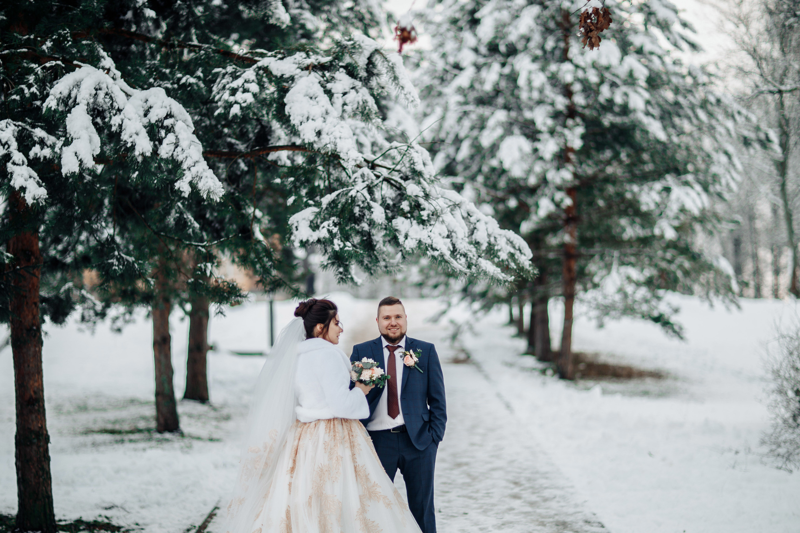Свадьба зимой Смоленск. Свадебный фотограф Вашкевич Денис