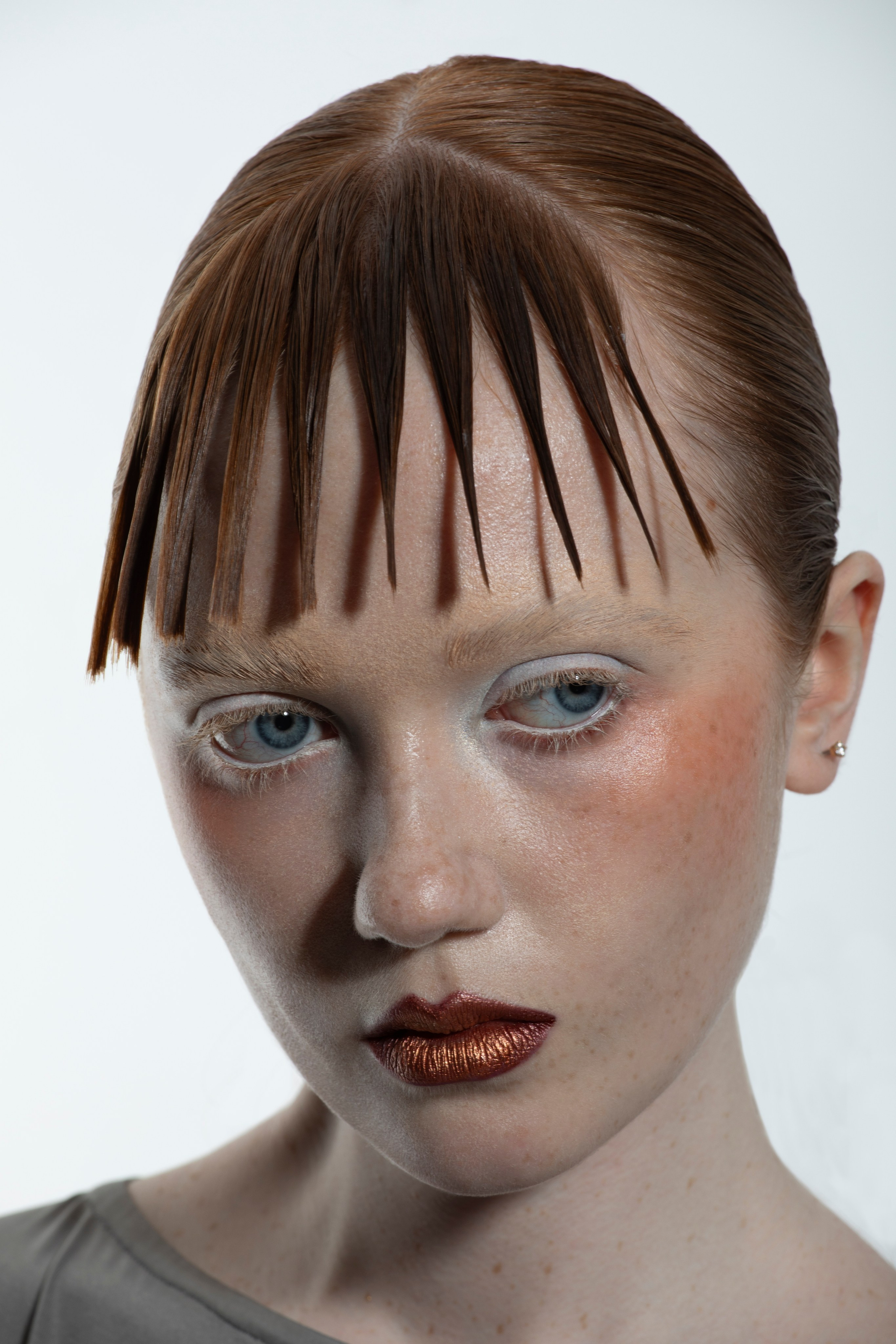 BEAUTY. PROFESSIONAL RETOUCHING SERVICE