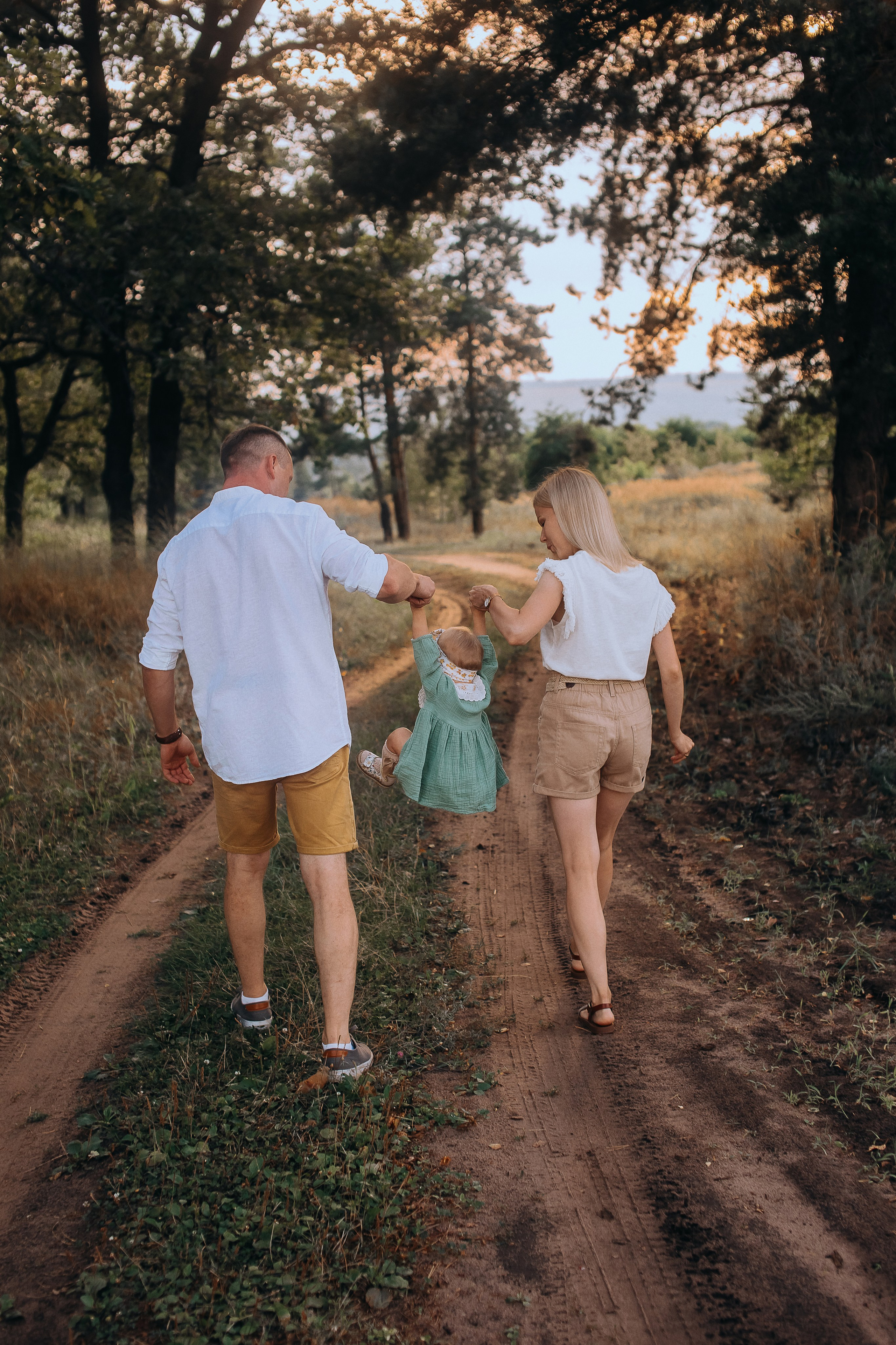 Гайд по подбору образа для семейной фотосессии на природе. Портретный и свадебный фотограф в Воронеже Елена Михайлова