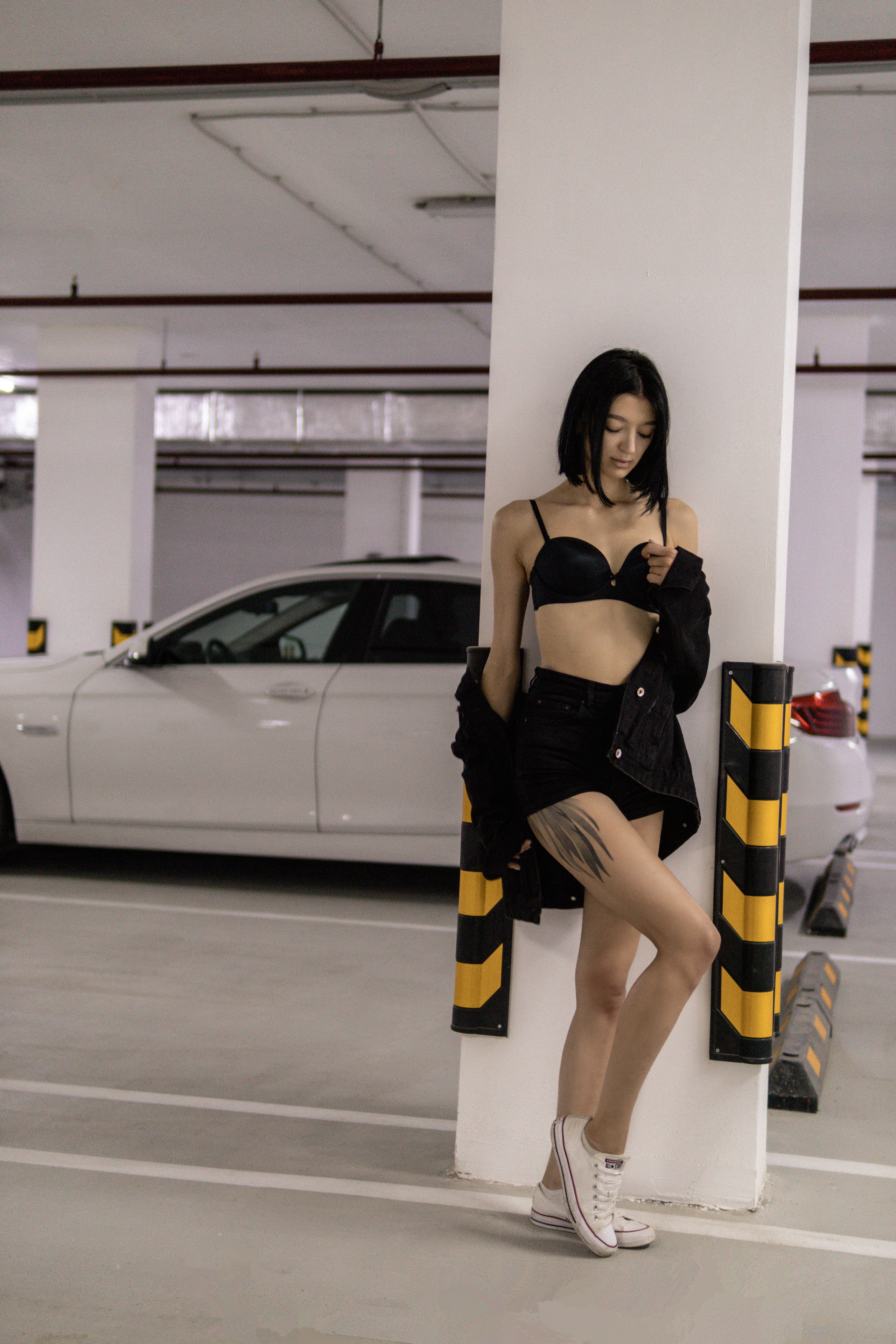 Фотосессия на парковке. Фотограф в Ростове-на-Дону Игорь Апасеев