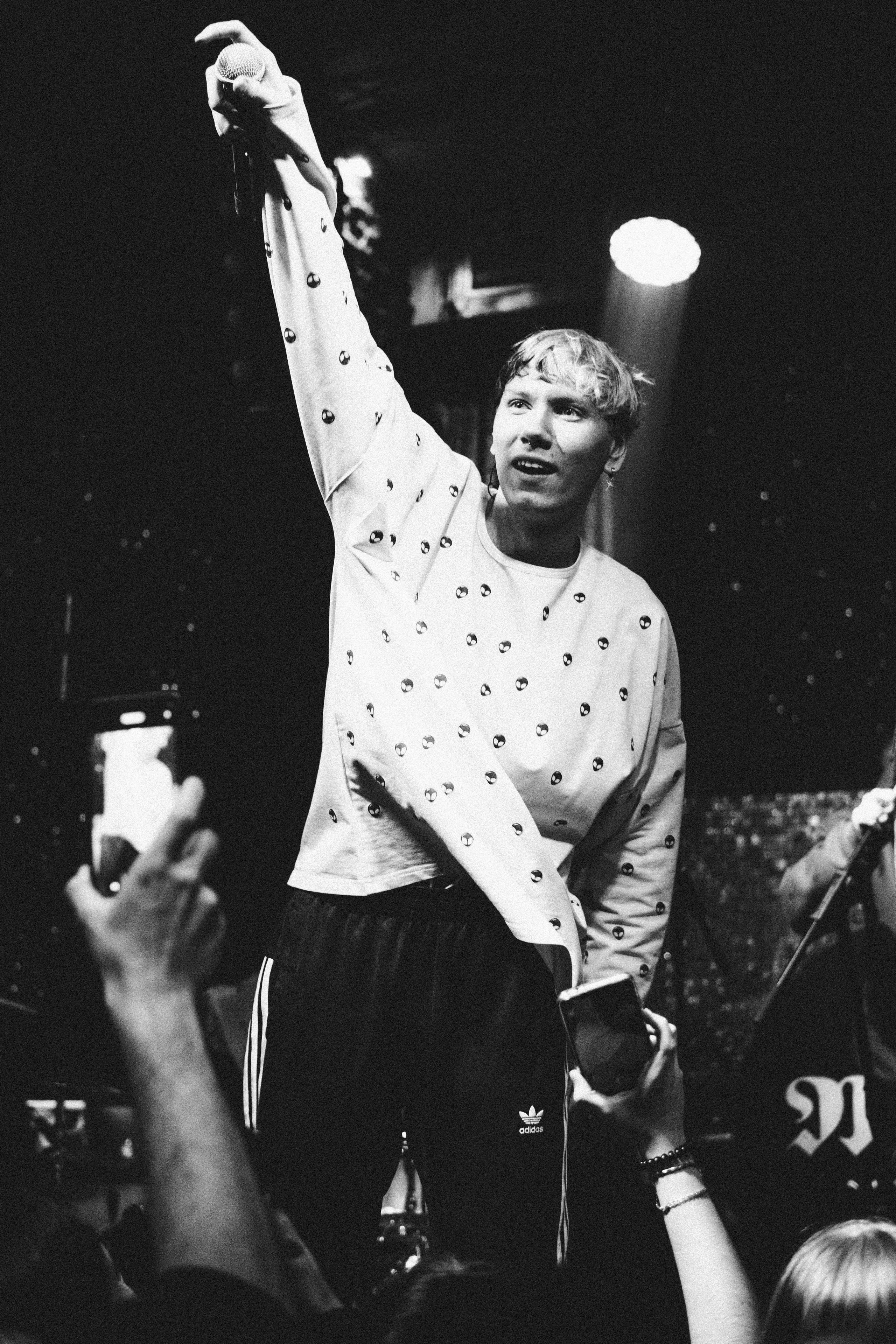 Репортажная съемка концерта группы КОСМОНАВТОВ НЕТ в г. Ростов-на-Дону. Фотограф в Ростове-на-Дону Игорь Апасеев