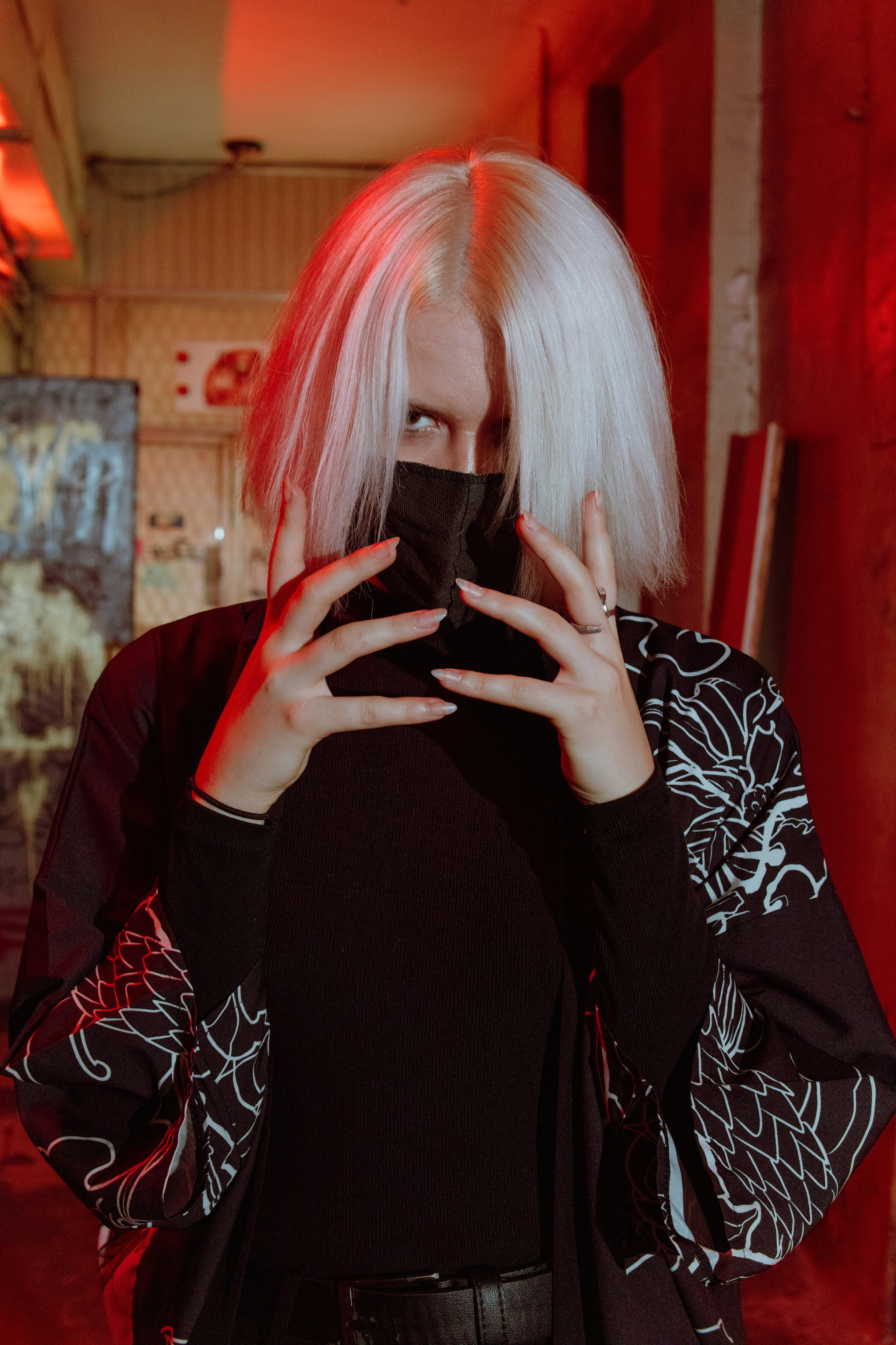 Легкая направленность идеи для фотосессии пошла из Tokyo Revengers. Фотограф в Ростове-на-Дону Игорь Апасеев