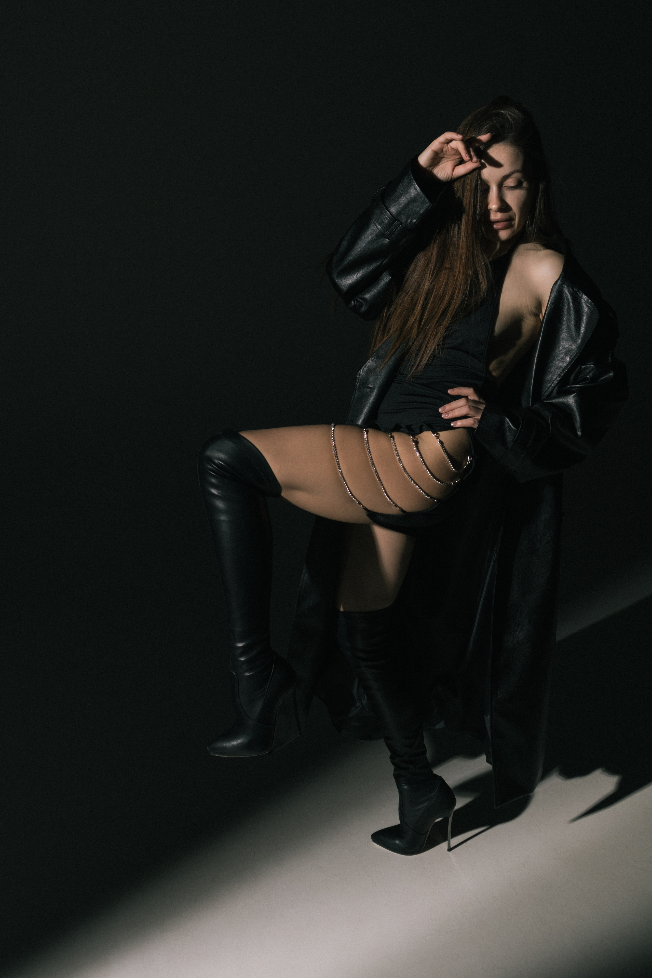 Фотосессия девушки в стильном образе. Фотограф в Ростове-на-Дону Игорь Апасеев