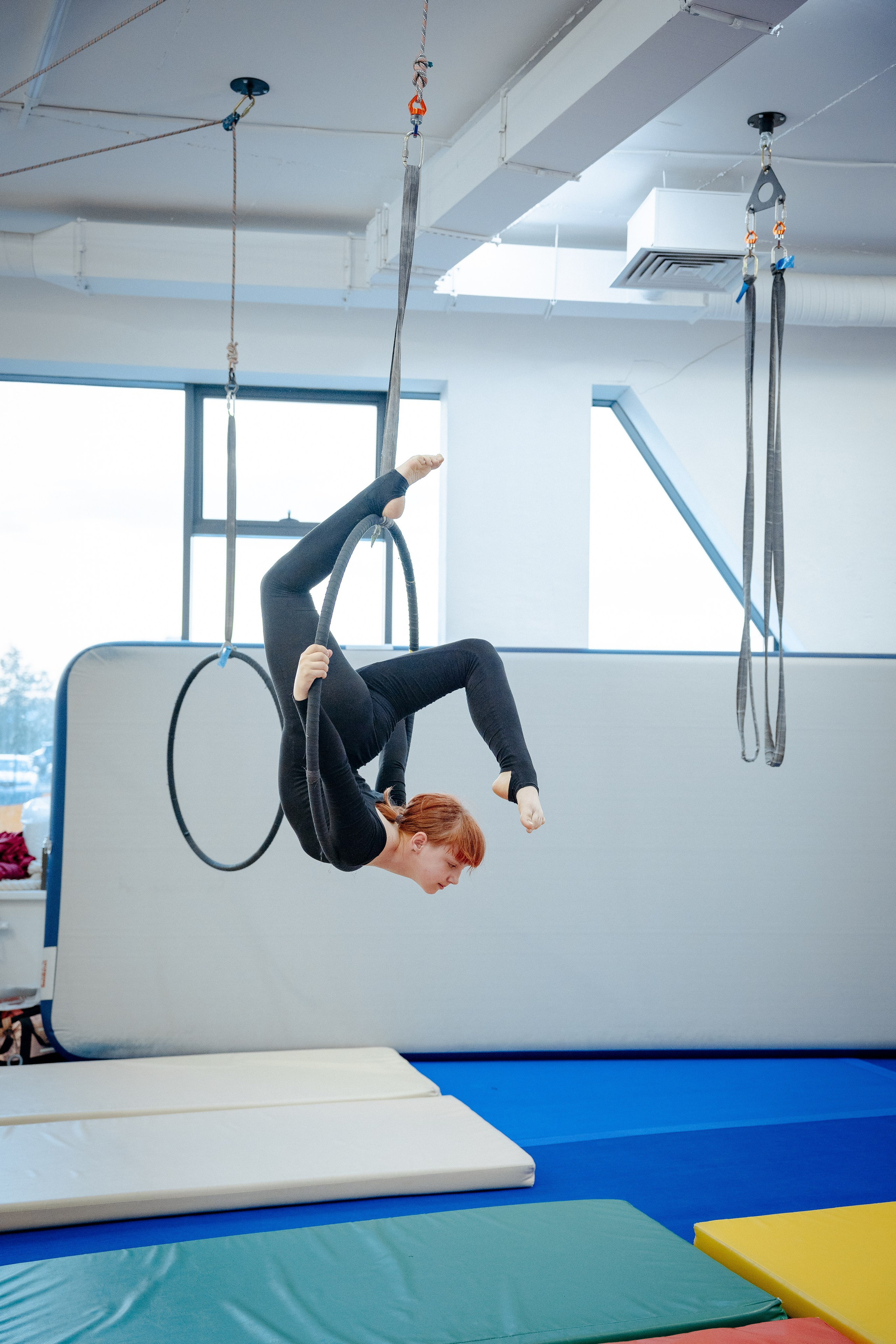 Открытый урок по воздушной гимнастике. Портретный и семейный фотограф в Москве/Видное