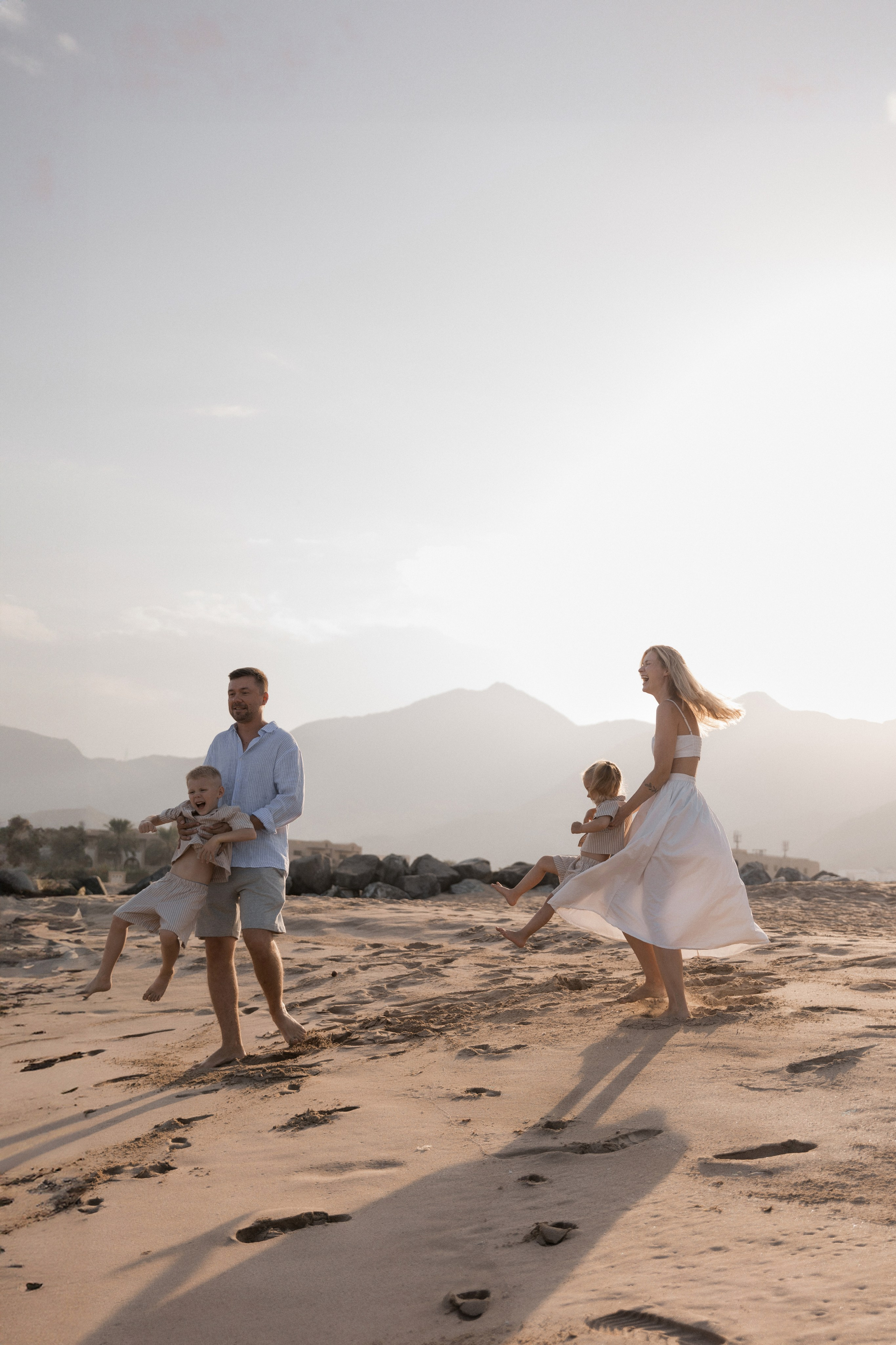 Family, Maternity & Newborn Photographer in Dubai