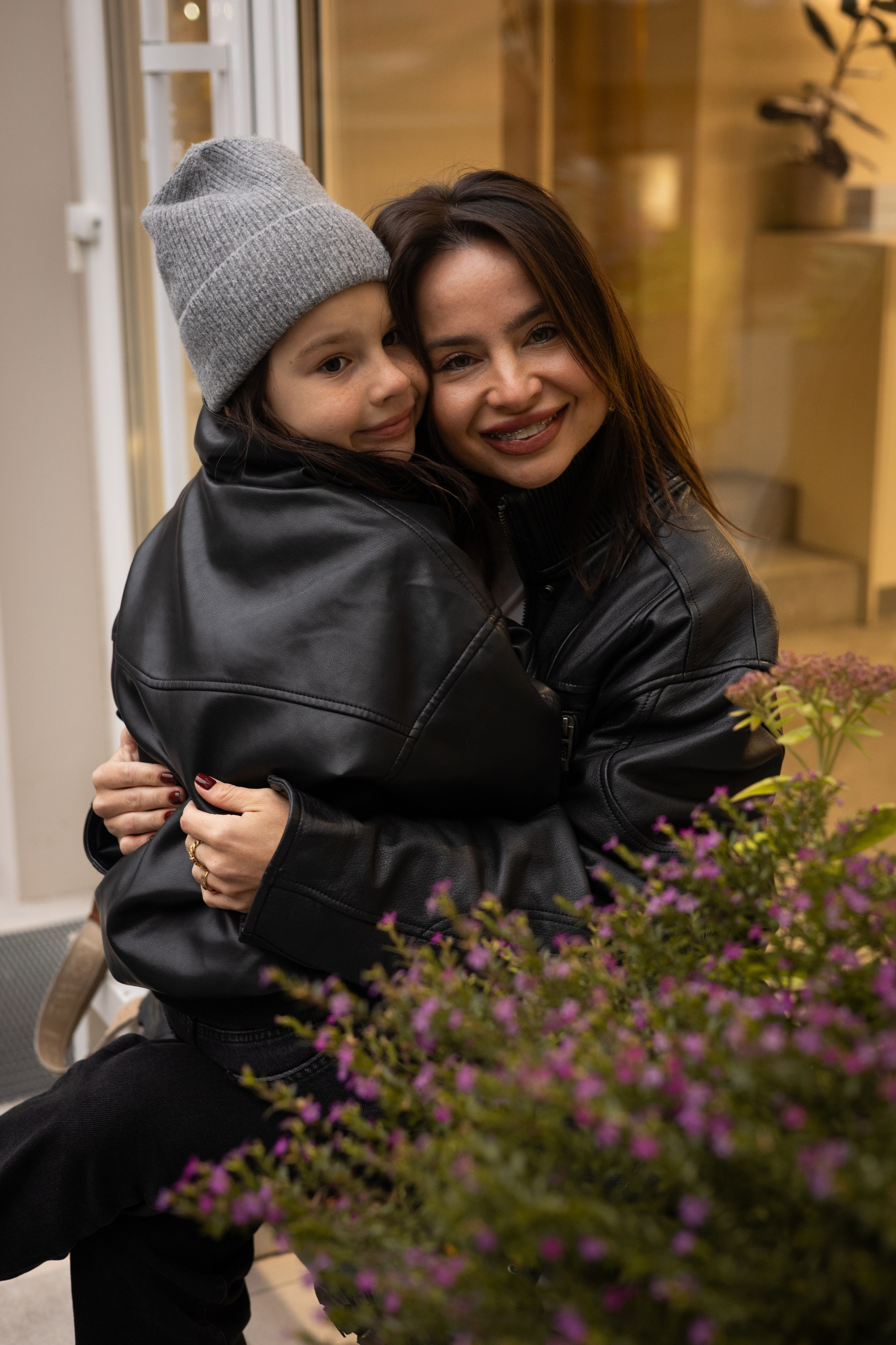 Стоимость фотосъемки во Владивостоке. Портретный, свадебный, репортажный фотограф во Владивостоке Юлиана Джули Фокс