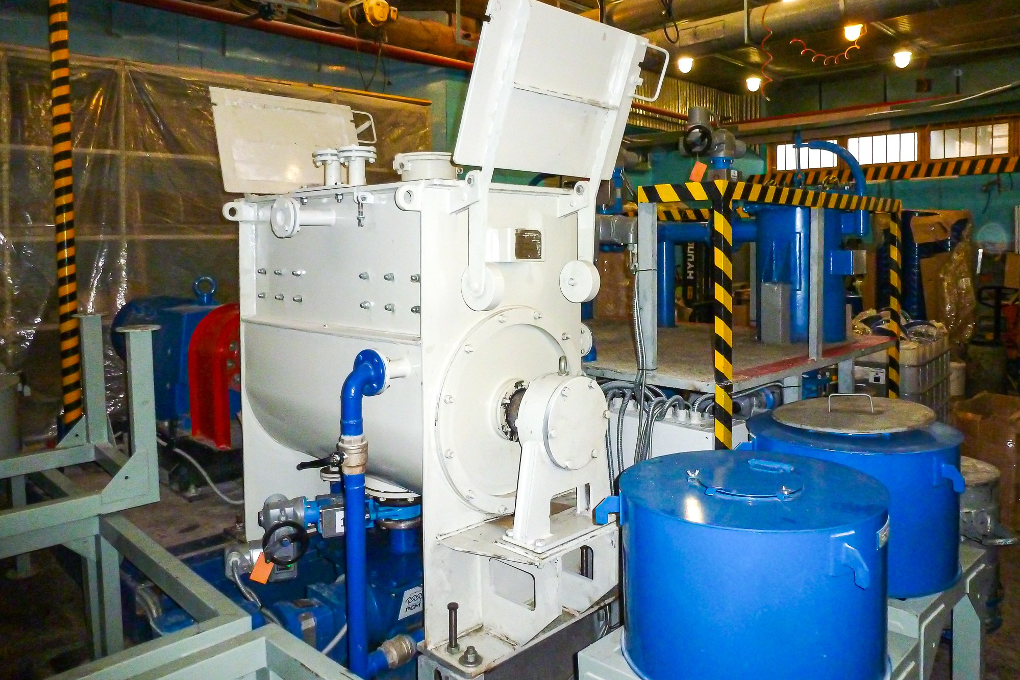 Смеситель горизонтальный. ПЕТЕРБУРГНИИХИММАШ разрабатывает и изготавливает оборудование