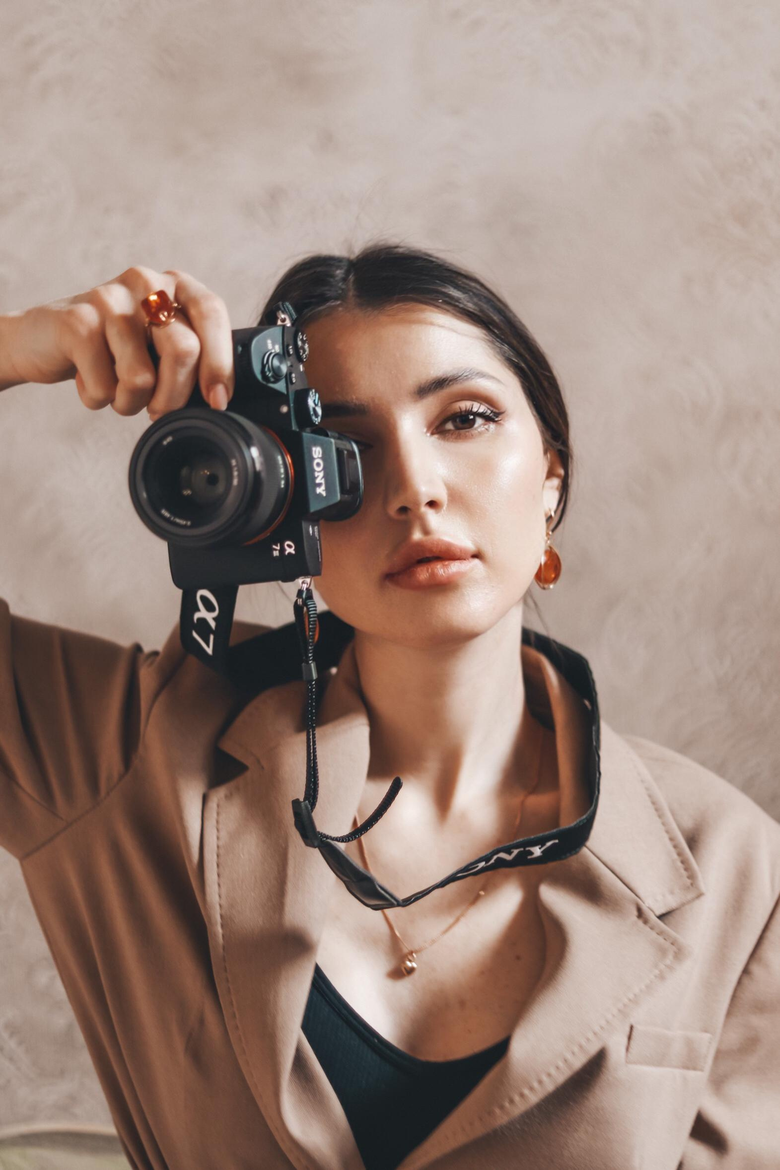 Услуги и стоимость контент съемки в Самаре. Контент фотограф в Самаре Гудалова Елена