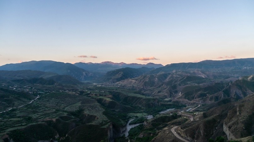 Дагестан: легенды о воине и о поэте