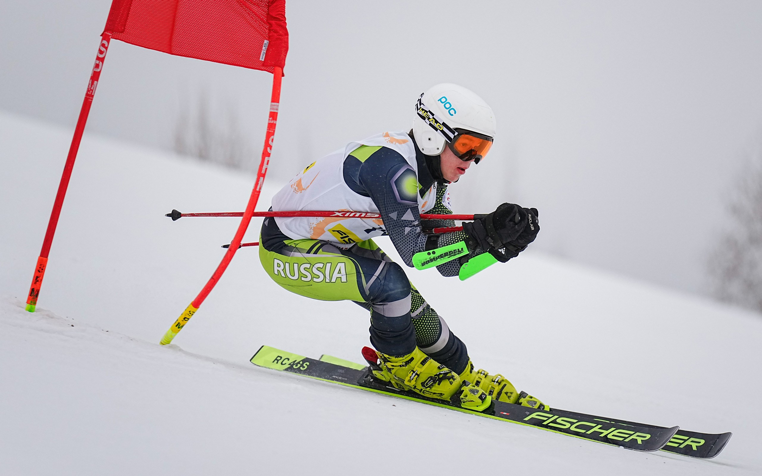 Фото с соревнований по горнолыжному спорту в Дмитровском городском округе Московской области 2024-2025. Фотограф Студитский Евгений