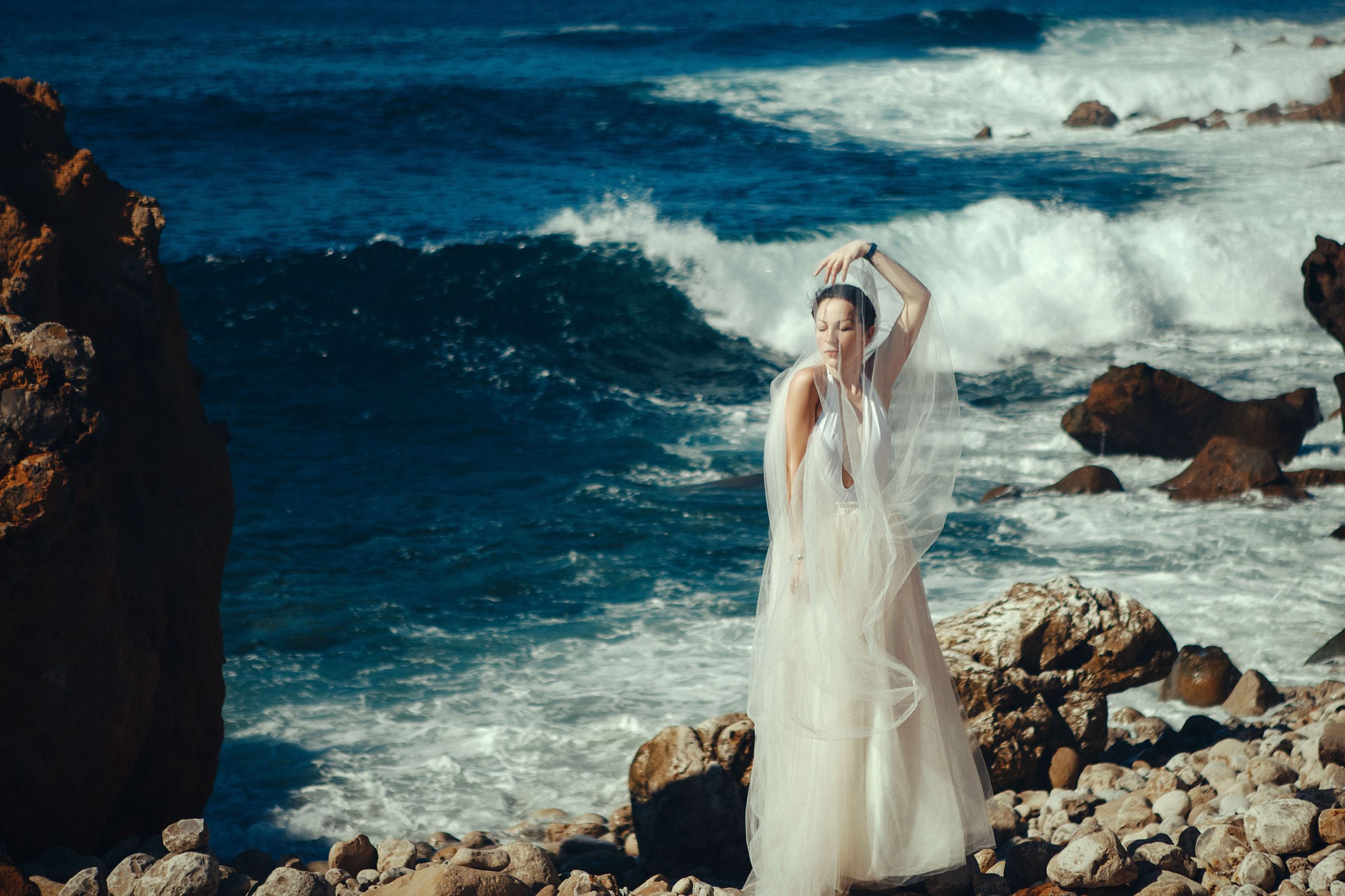 Waves. Art photographer Katerina Klio