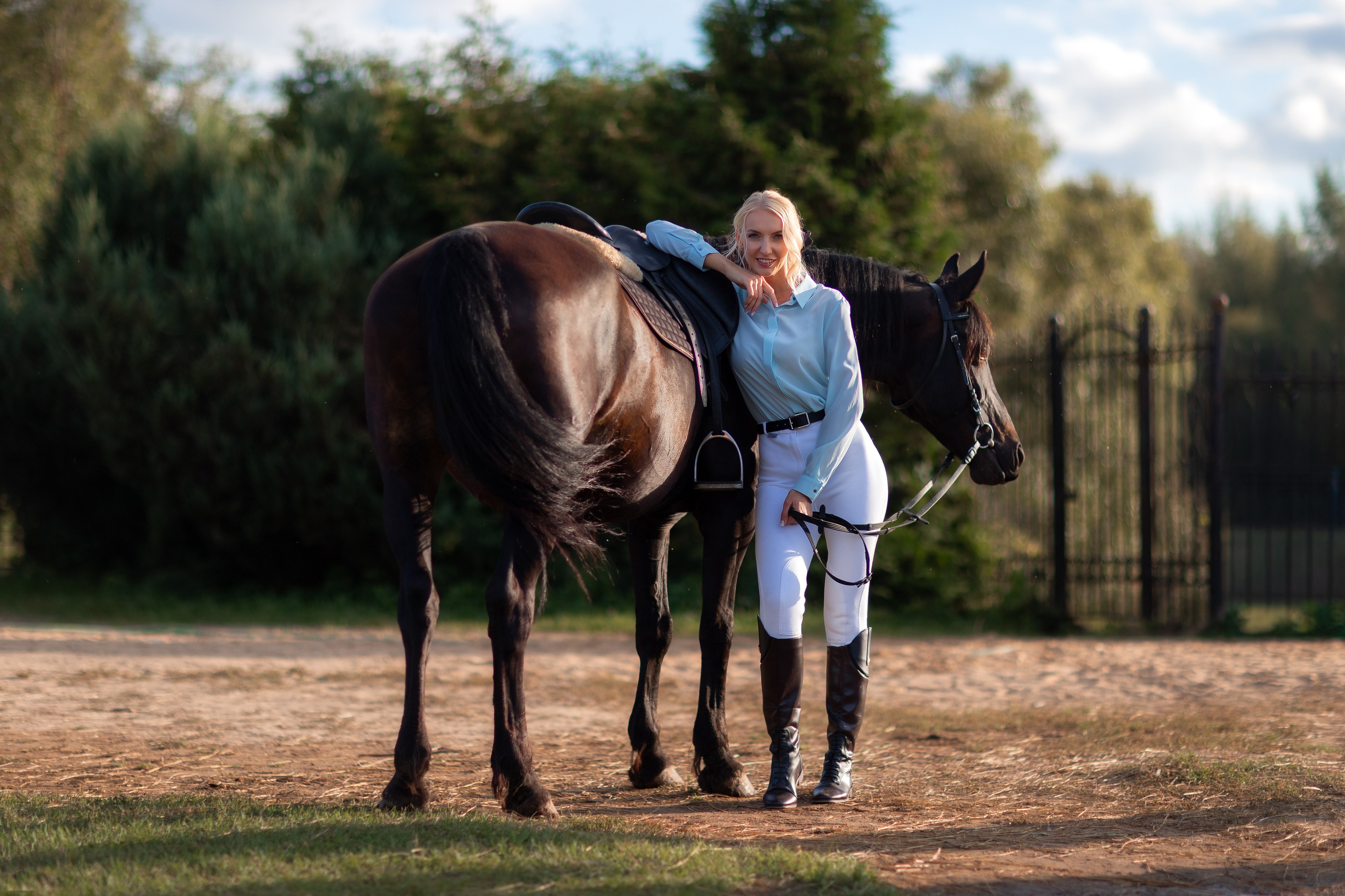 Подарочные сертификаты на фотосессию с лошадью от Светланы Кутейниковой. Фотосессии с лошадьми в Москве от Конный фотографа Кутейниковой Светланы