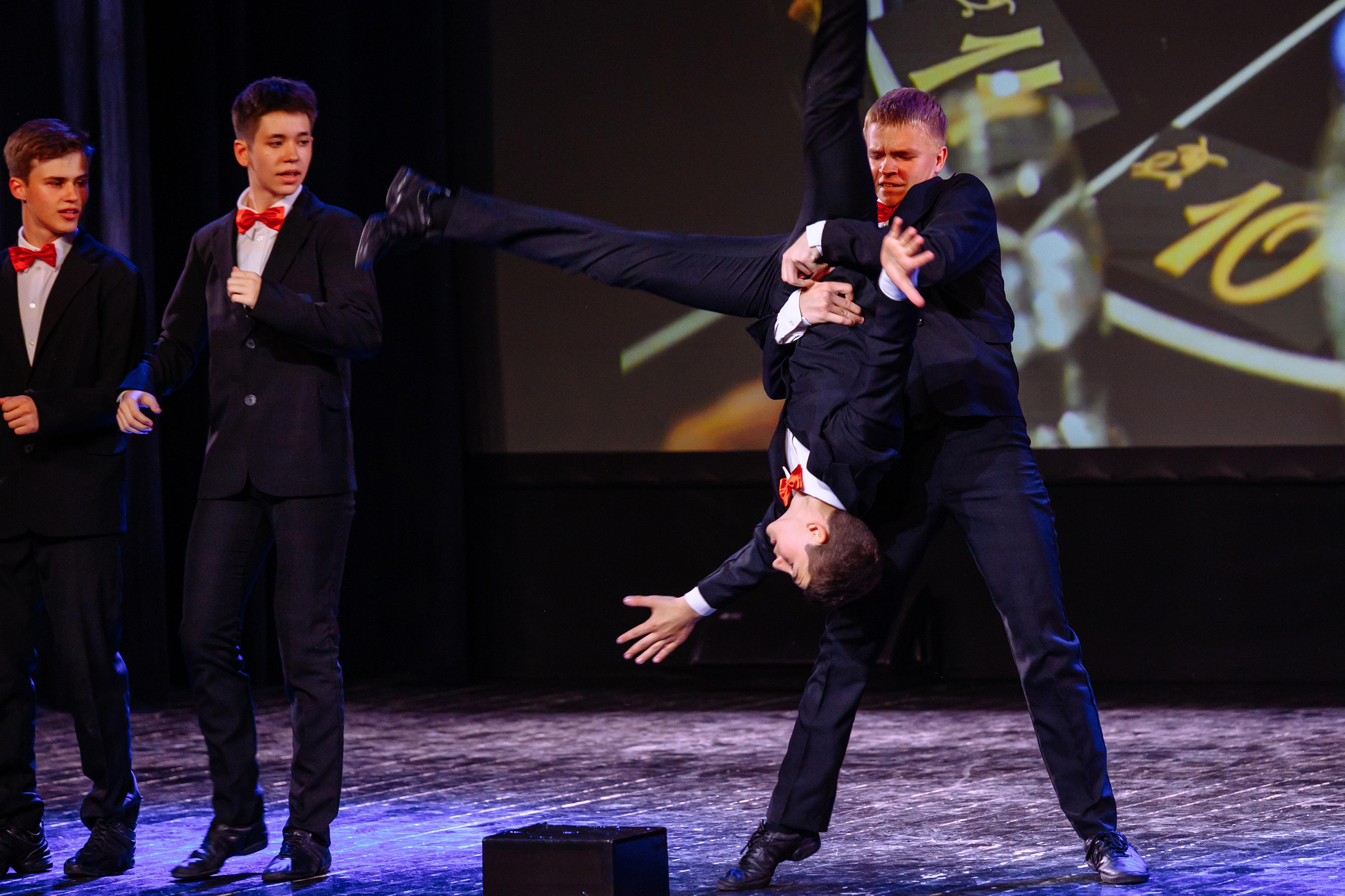 Отчетный концерт школы танцев «Хамелеон». Репортажный и свадебный фотограф в Курске Борис Захарчук