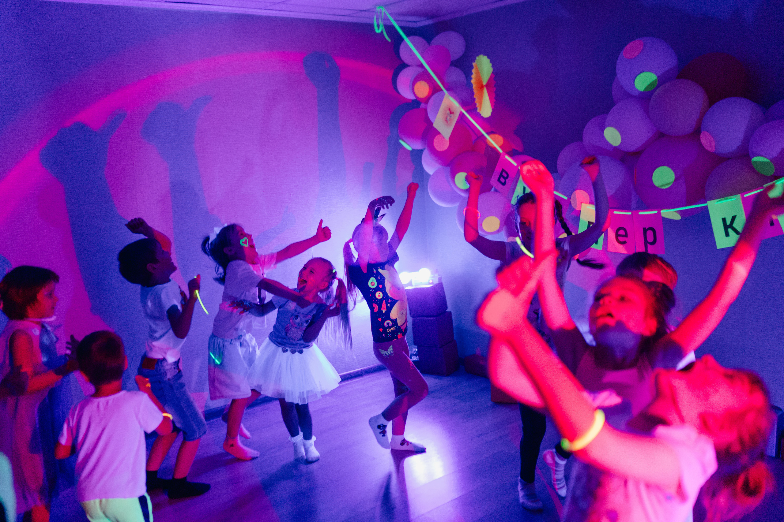 Вечеринки в Вундеркинде