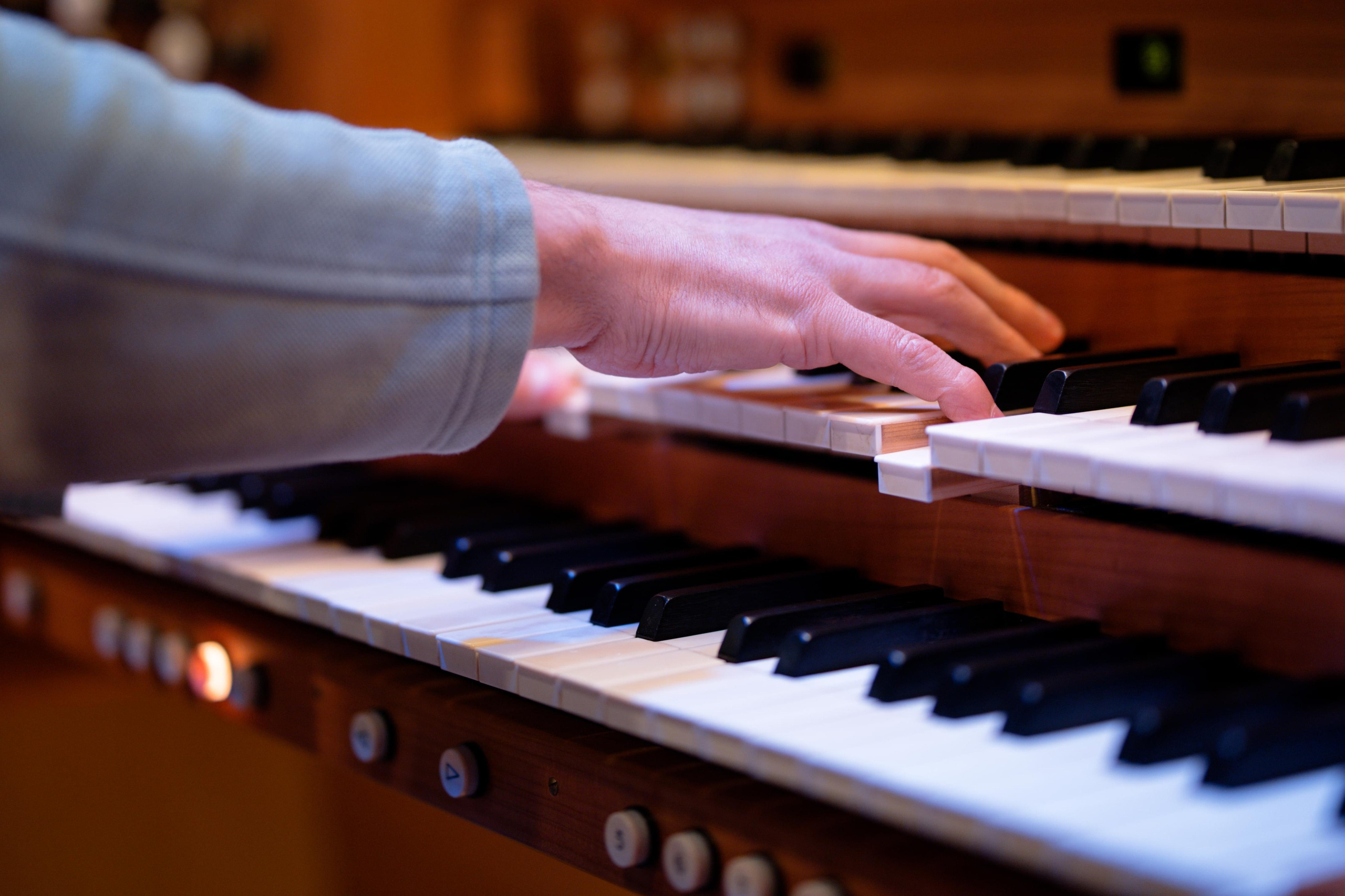 Игра на органе