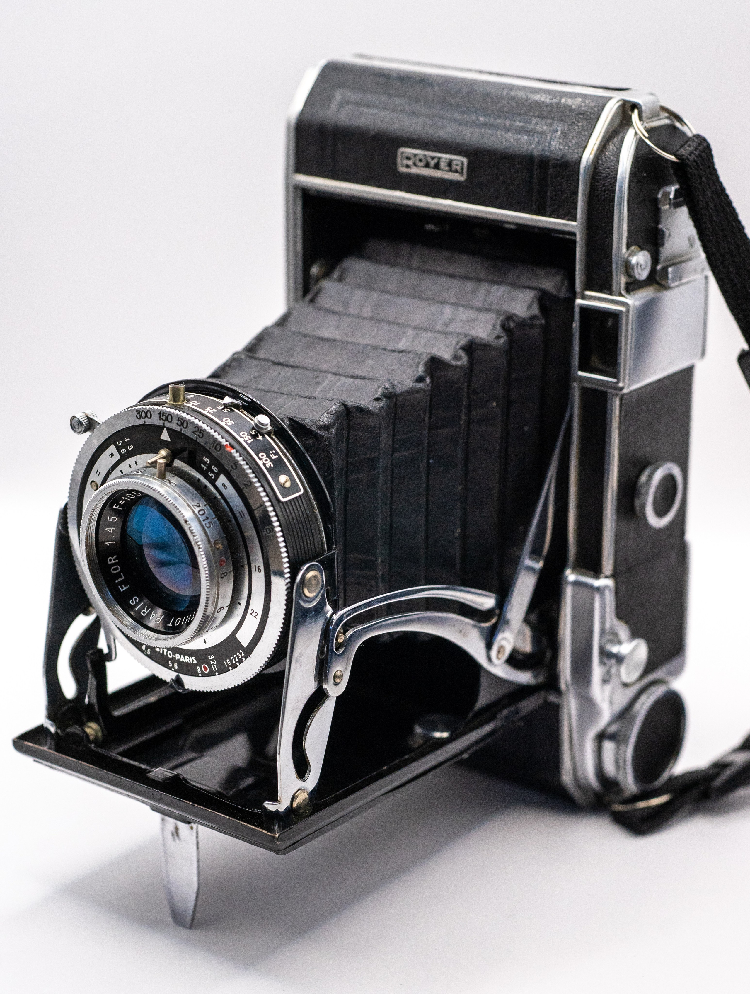 Royer - Som Berthiot Peris Flor 105mm f4.5