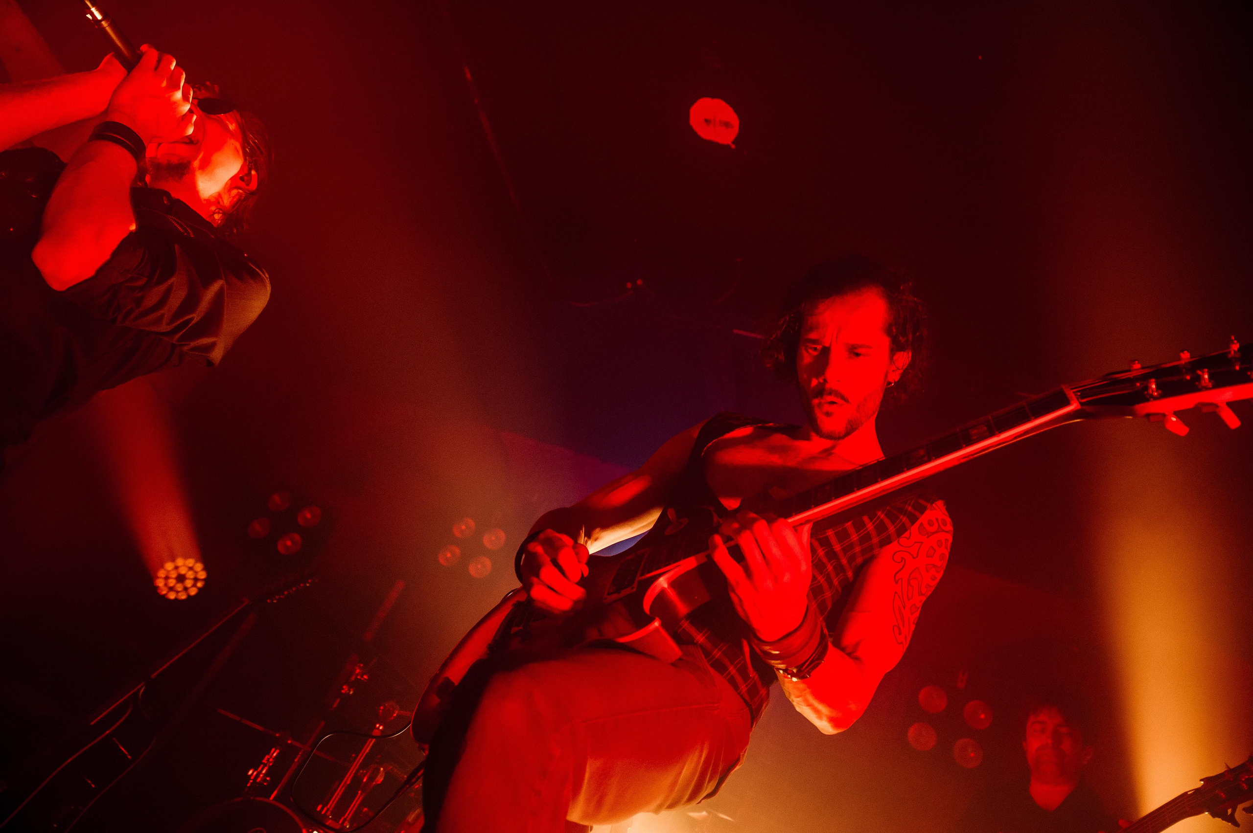 Milestone — Live in The Local Pub. Репортажный и свадебный фотограф в Курске Борис Захарчук