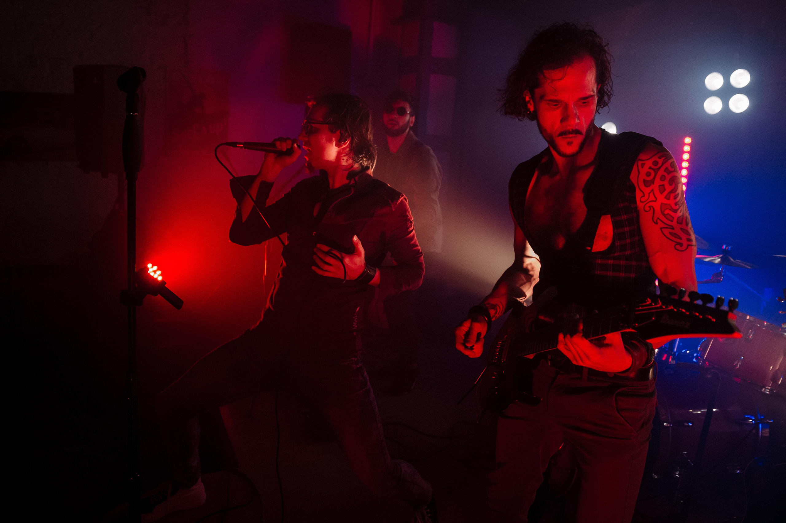 Milestone — Live in The Local Pub. Репортажный и свадебный фотограф в Курске Борис Захарчук