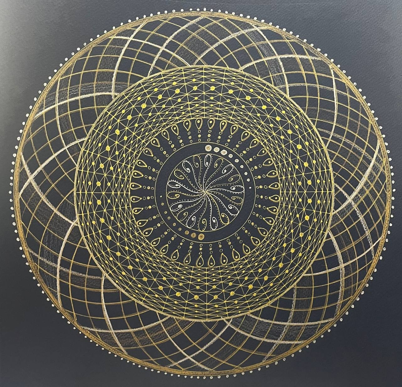 Arisa — сакральные картины Мироздания