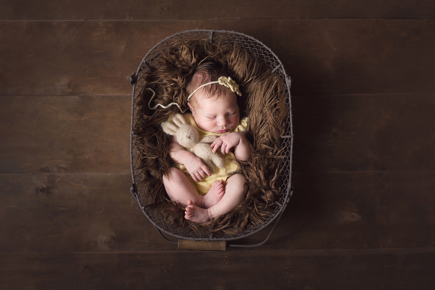 Фотосессия новорожденного в Пскове. Фотограф новорожденных , семейный и  детский фотограф в Пскове Иванова