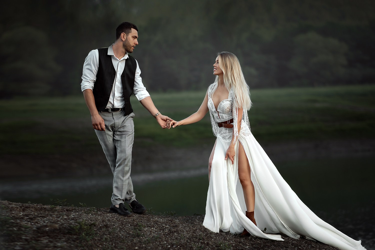 Свадебная фотосъёмка в Крыму и Севастополе. Авторские Фототуры и Фотосессии Крыму. Фотограф Дарья Исаенко