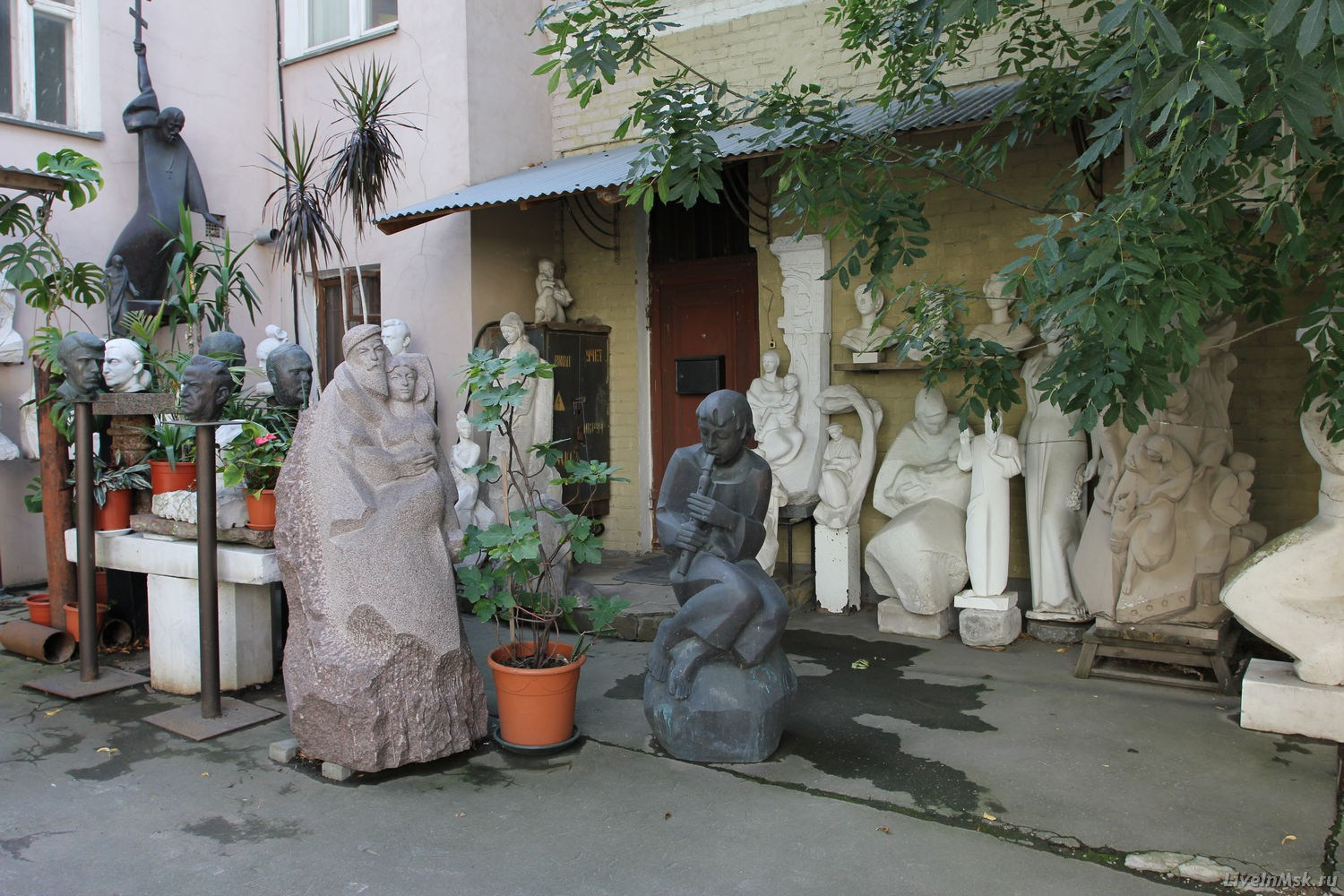 Секретные дворики Москвы. Фото Радости. Свадебный и семейный фотограф в Москве Юлия Самойлова