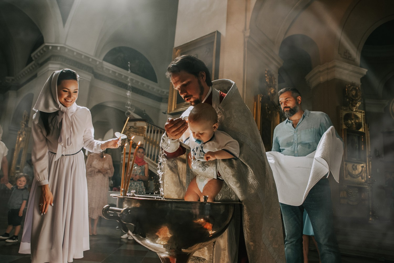 топ лучших храмов для крещения в спб, где покрестить ребенка в санкт петербурге, лучшие храмы для крещения спб, где крестить в спб, сколько стоит крещение питер спб санкт петербург, исаакиевский собор крещение, казанский собор крещение
