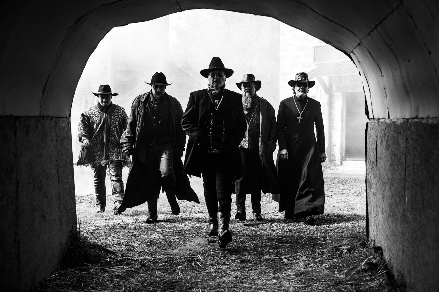 промо фотосессия для рок-музыкантов метал-групп москва музыкальных коллективов