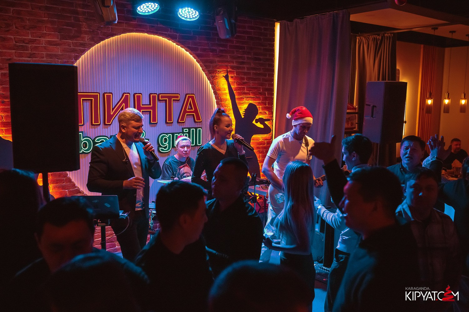 Пинта Bar & Grill на ул. Таттимбета. Кипятком Караганда