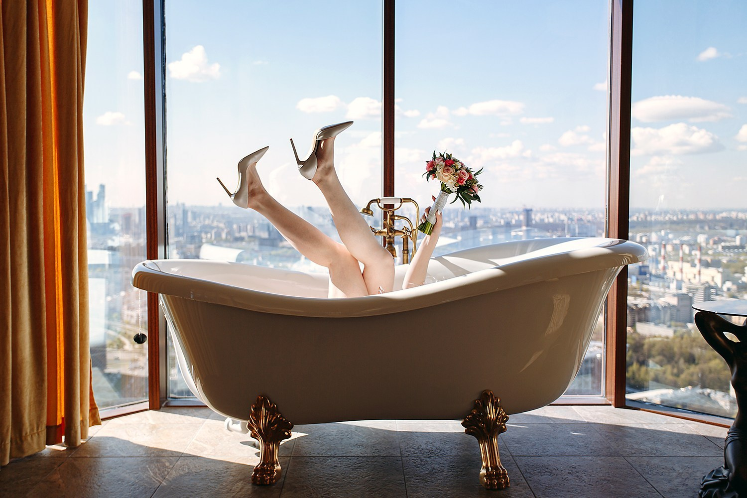 Какой реквизит взять на сборы невесты, фотосессию, в ЗАГС. Свадебный фотограф Москва и МО Сергей Киржаев