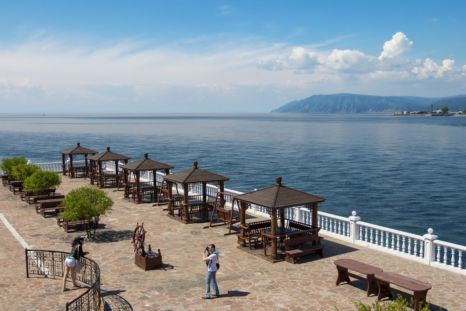 Из Иркутска в Листвянку. Илья Буянов, гид по Байкалу, фотограф — baikalsky.com