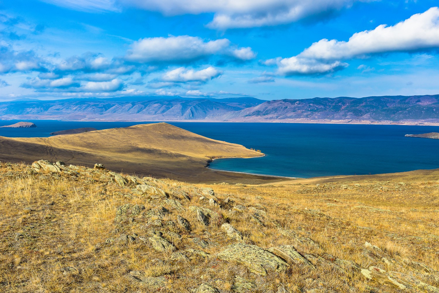 Летний Ольхон. Всё лучшее за 4 дня. Илья Буянов, гид по Байкалу, фотограф — baikalsky.com