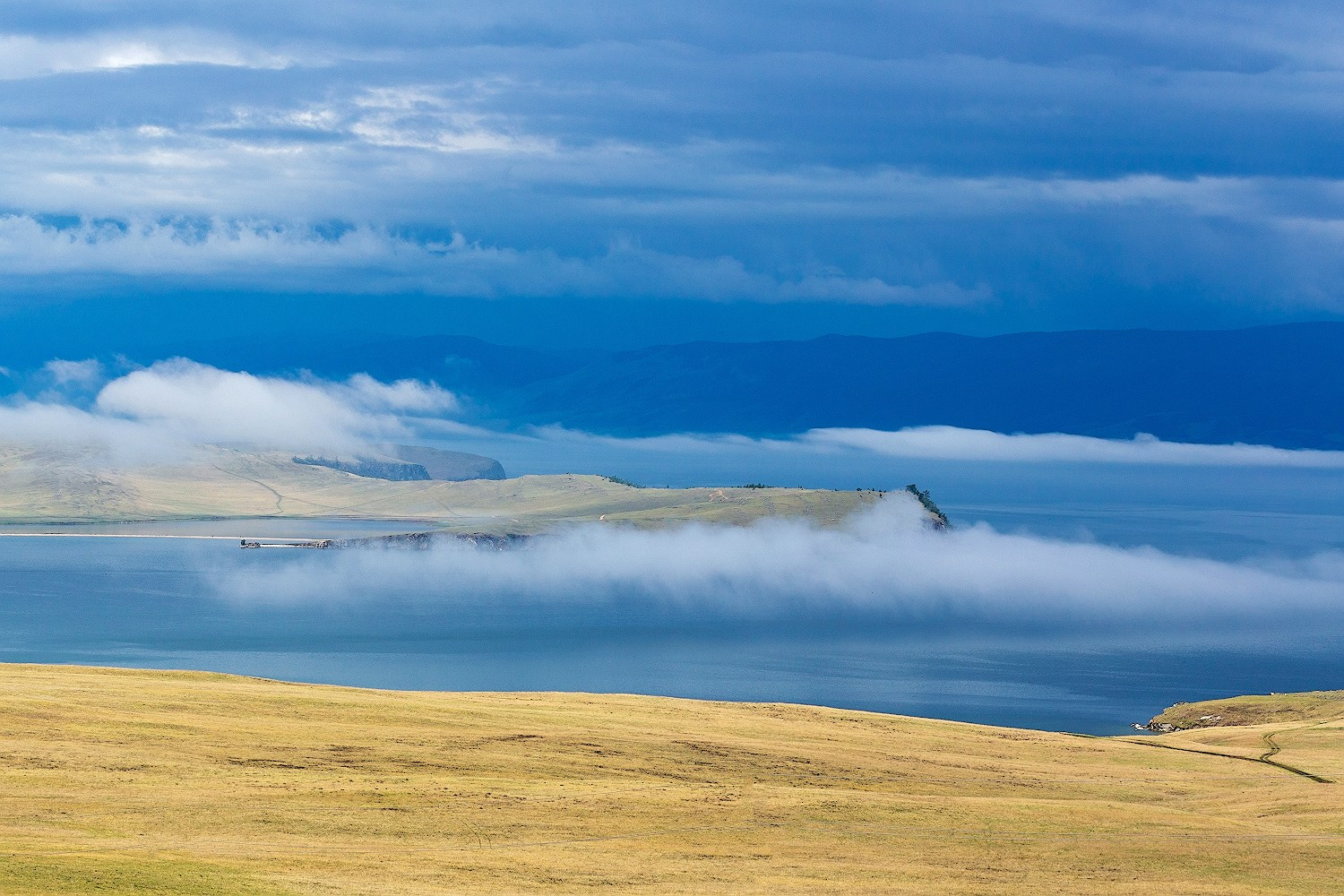 Из Иркутска на Ольхон. Илья Буянов, гид по Байкалу, фотограф — baikalsky.com
