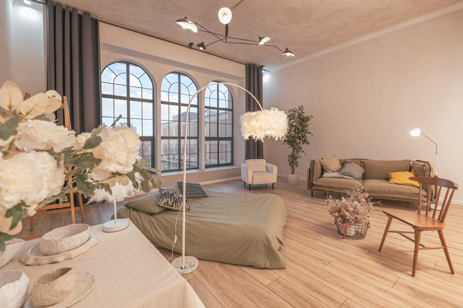 Студии для свадебной съемки (и не только). Свадебный видеограф в Москве Никонова Анна