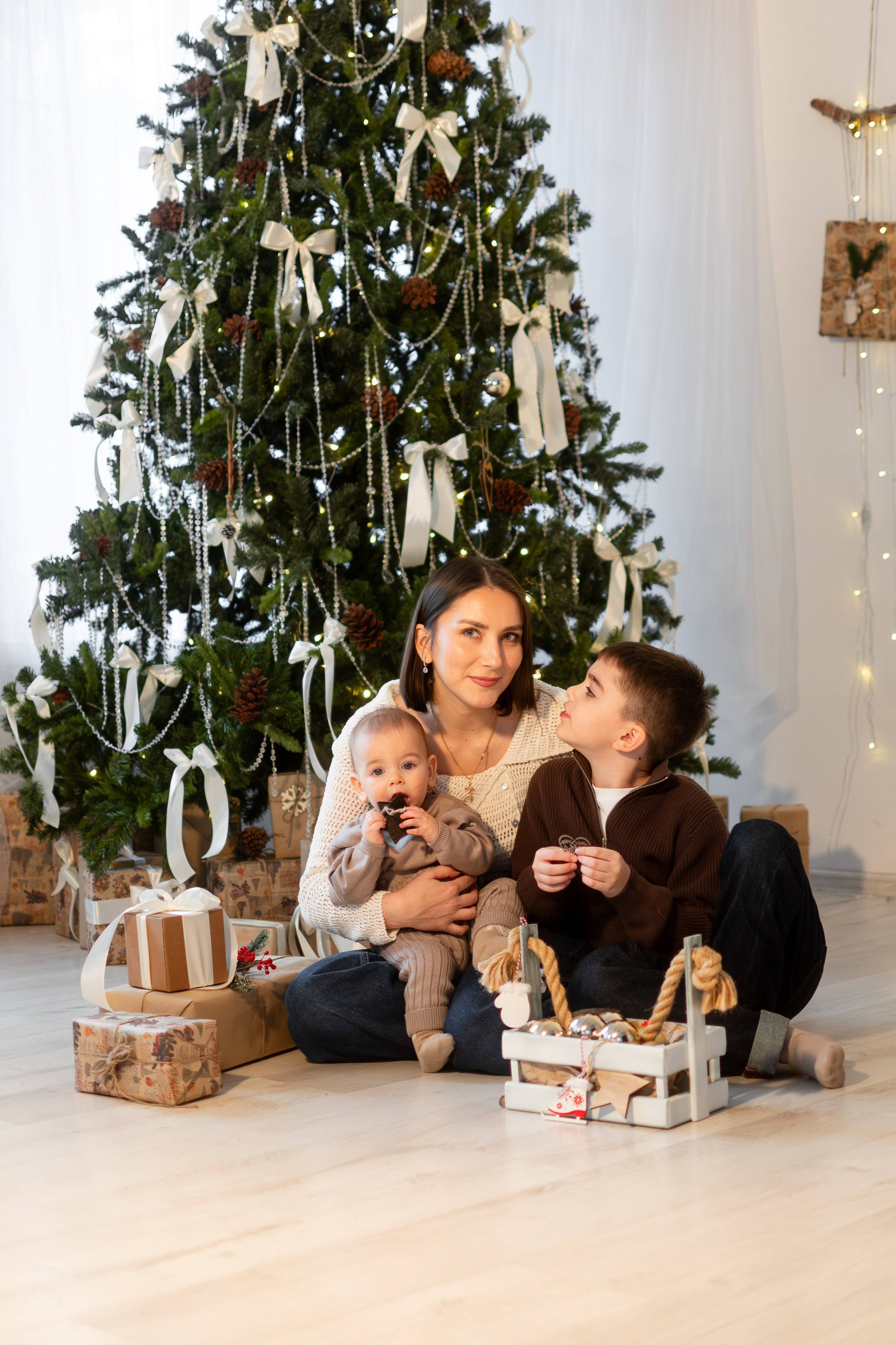 Сказочная атмосфера Новогодней фотосессии в студии г.Лобня