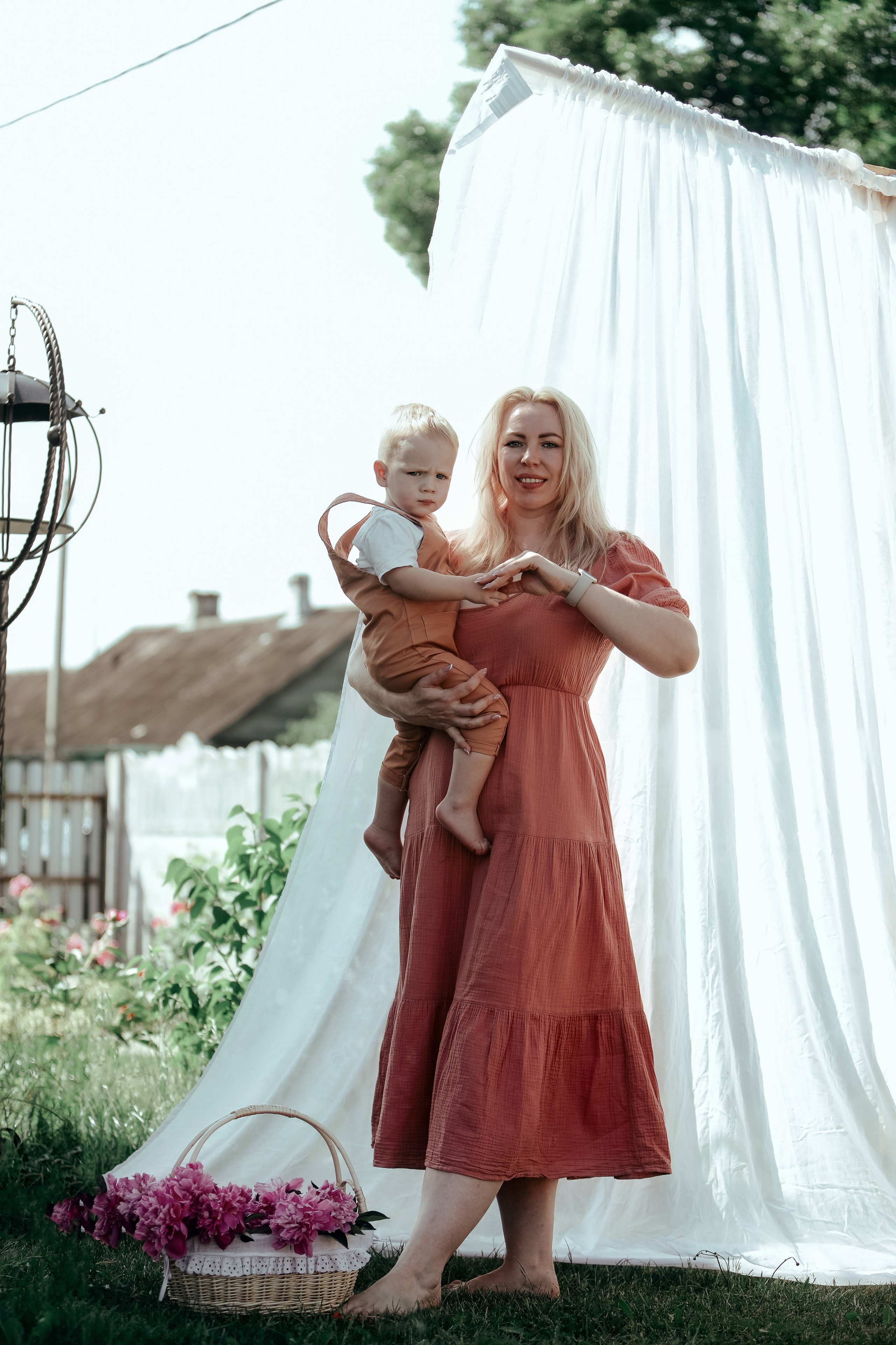 mama_lira