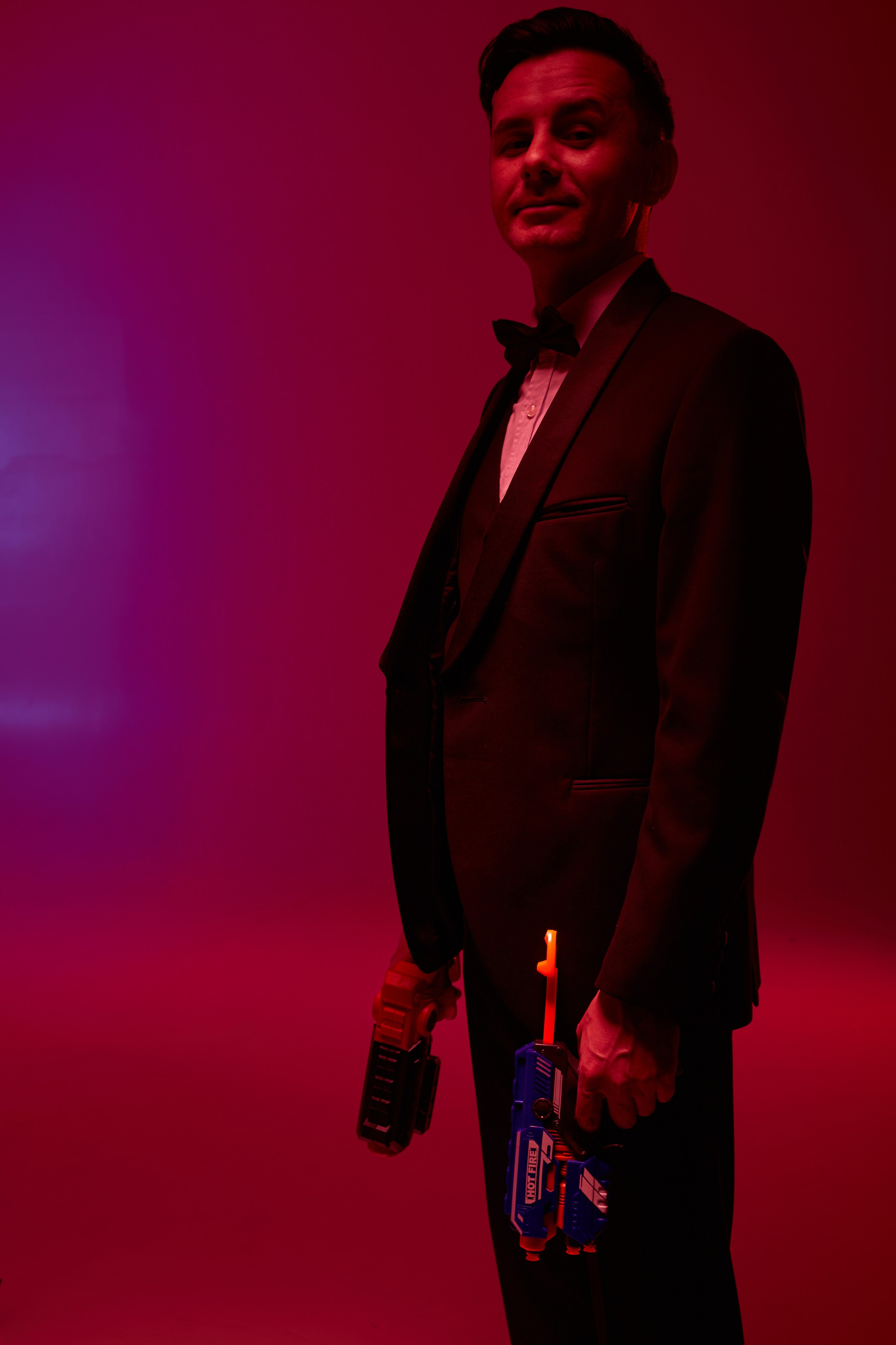 Джим Керри+Джеймс Бонд. Фотограф  Уфа, Москва, Казань, Питер Ильдар Кудабаев