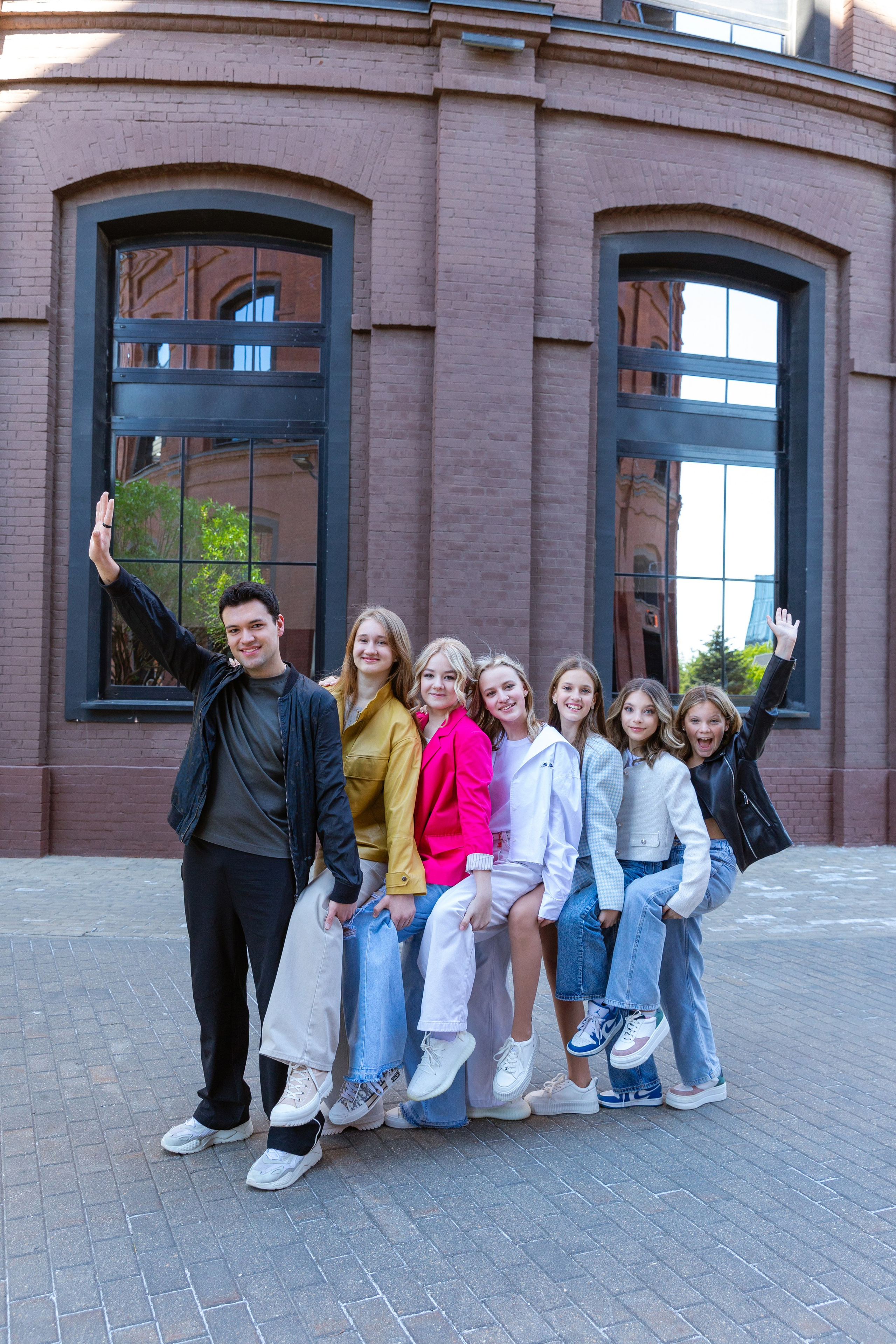 Цены для 5-8-10 классов. Выпускной альбом в Москве и Домодедово Вышка Школьный фотограф