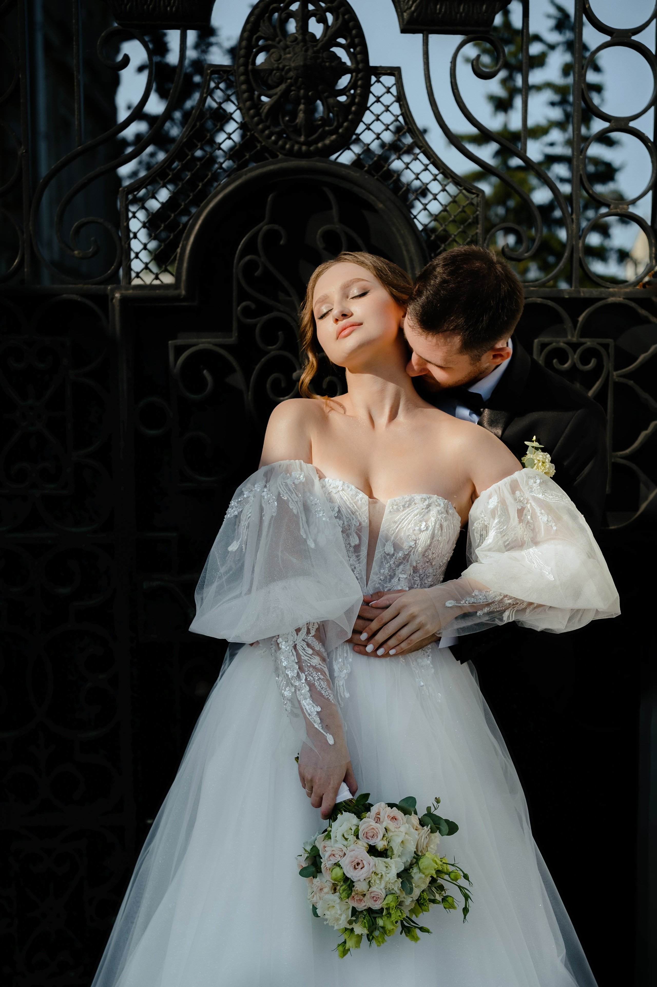 Свадебный фотограф в Балаково — Андрей Яхнин: стильные и эмоциональные фотосессии