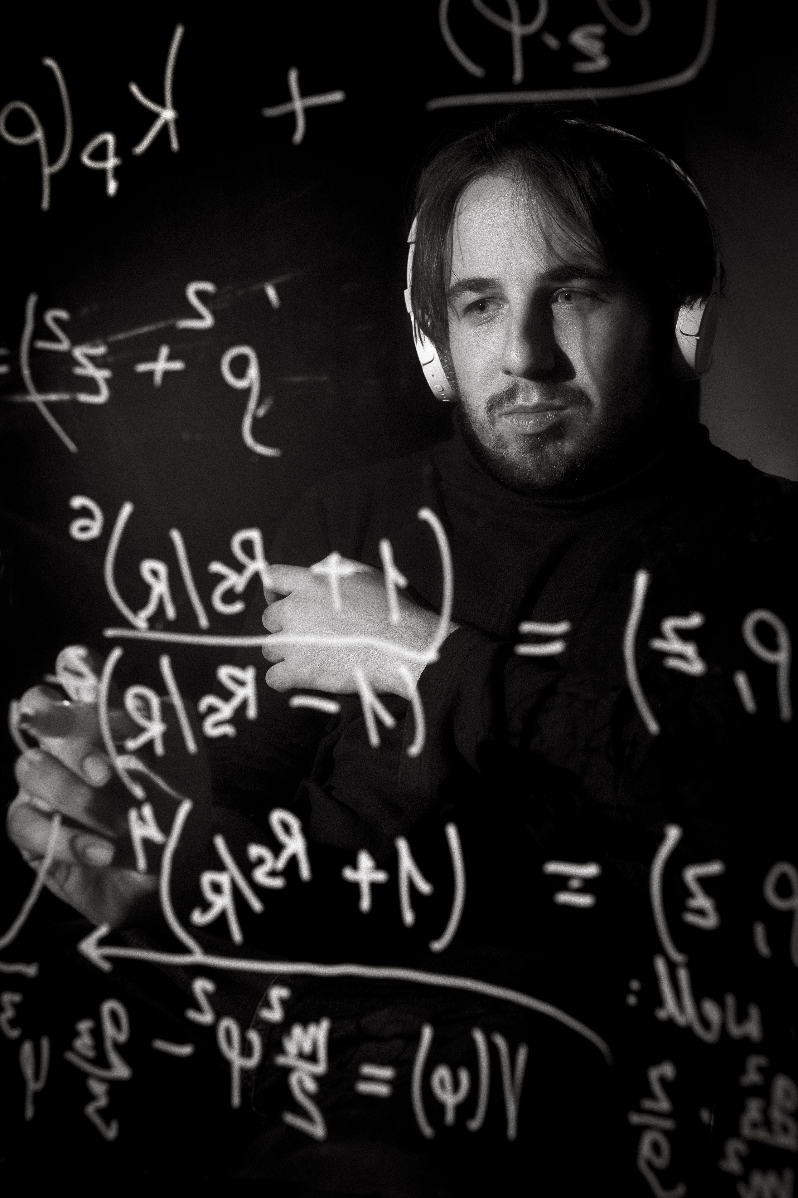 Physicists. Artisistic photographs of Lena Sokolova