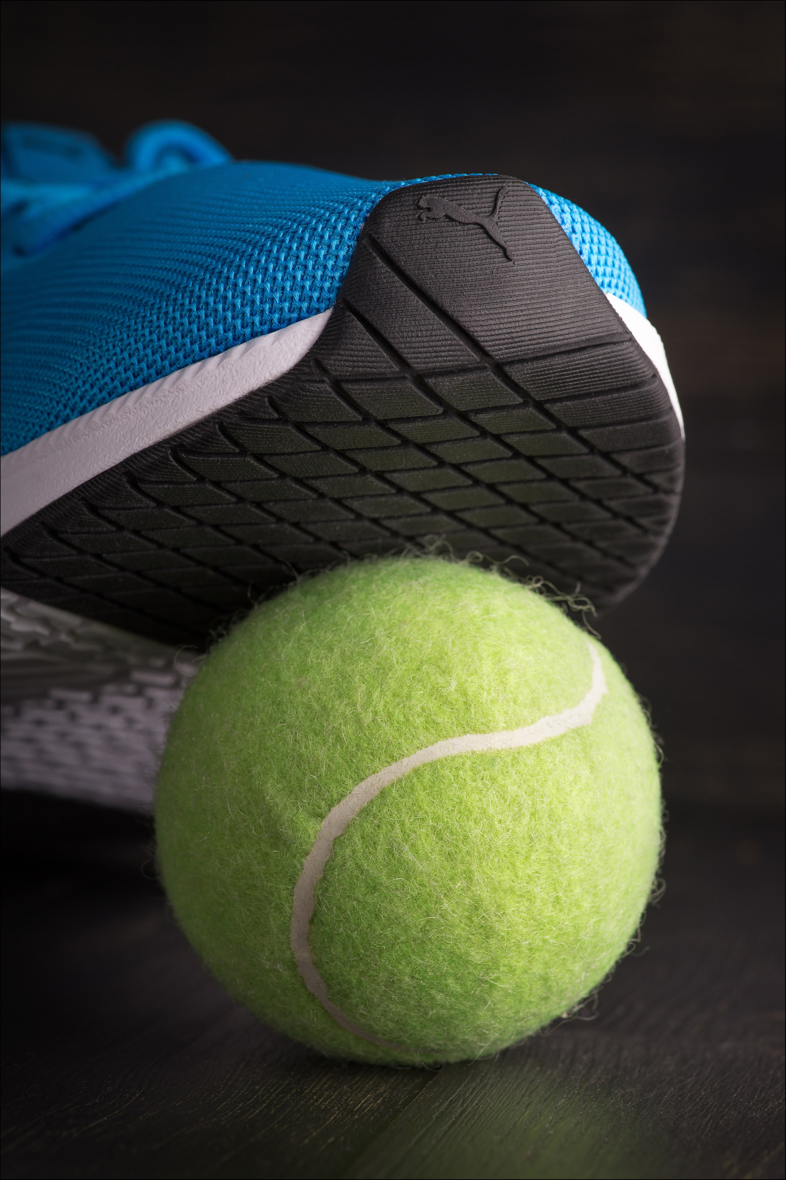 Рекламная фотосъёмка обуви для маркет-плейсов. Предметный фотограф и фуд-фотограф в Москве Чикунов Максим