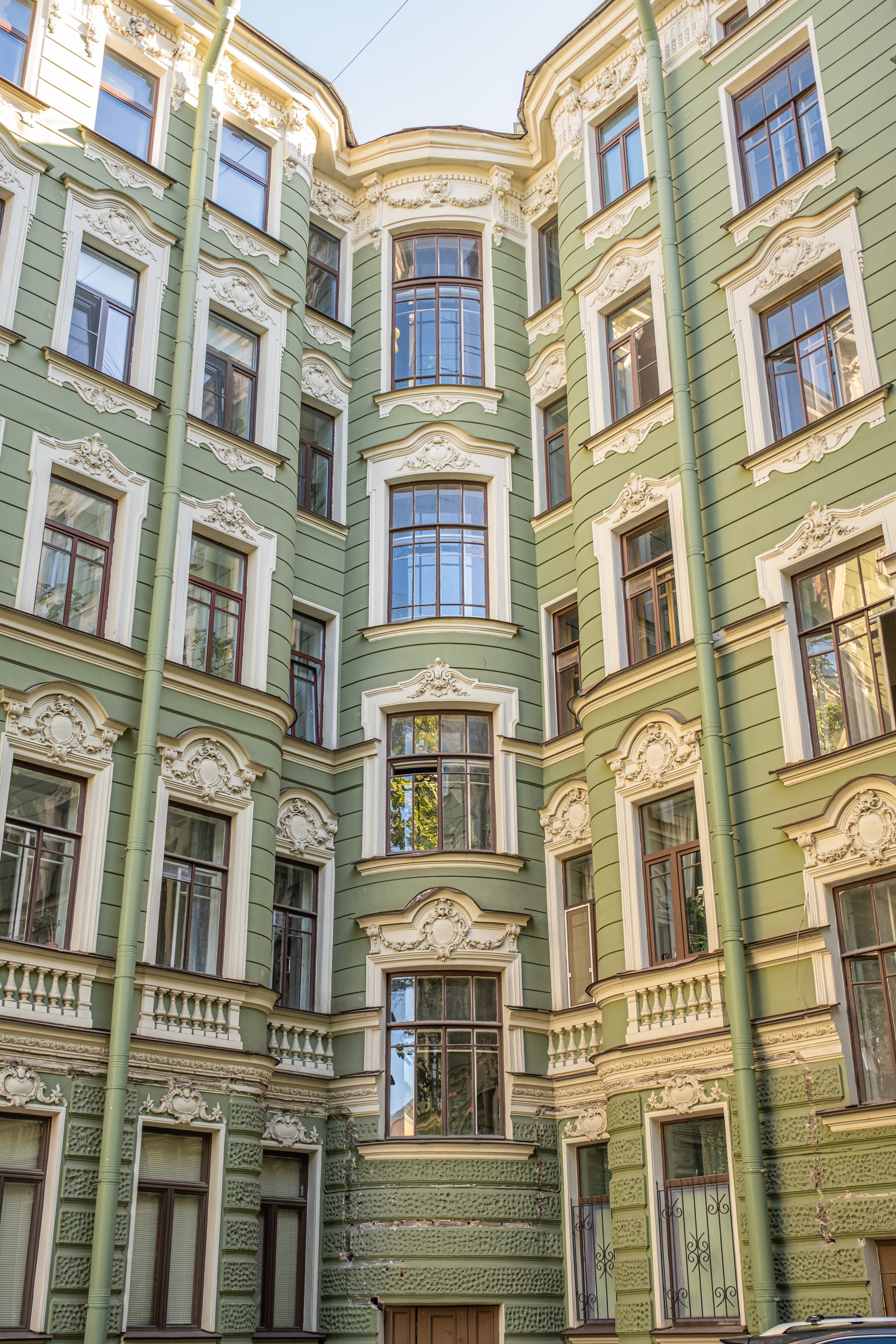 Пешком по Петроградке: доходный дом Колобовых. Фотограф Нелли Некрасова