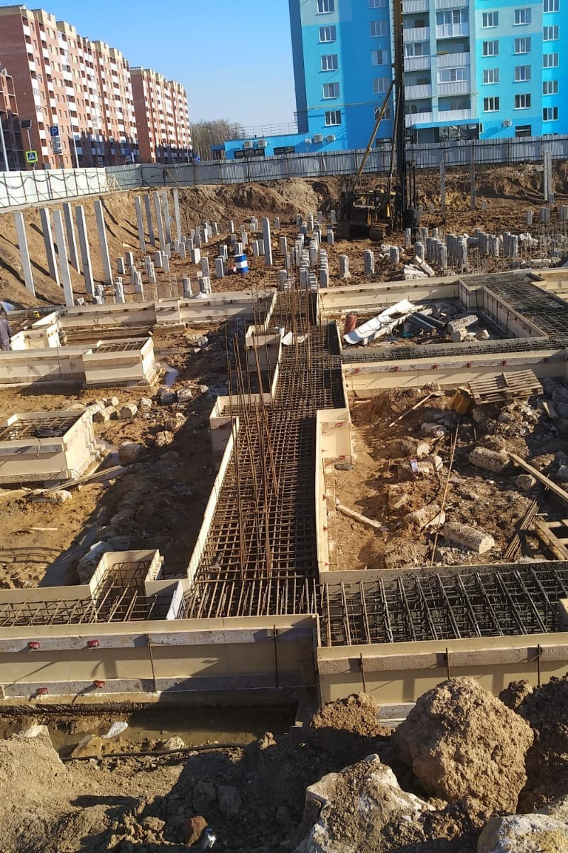 Фотографии рабочего процесса. Монолитное строительство домов в Самаре