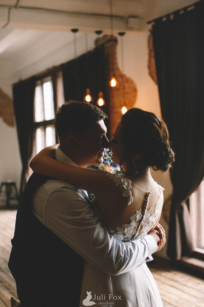 СВАДЕБНАЯ ФОТОСЪЕМКА. Портретный, свадебный, репортажный фотограф во Владивостоке Юлиана Джули Фокс