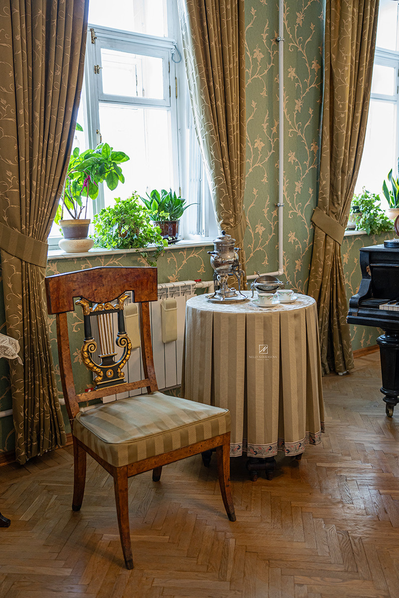 Квартира-мастерская Архипа Куинджи на Васильевском острове. Фотограф и искусствовед в Туле и Санкт-Петербурге Нелли Некрасова