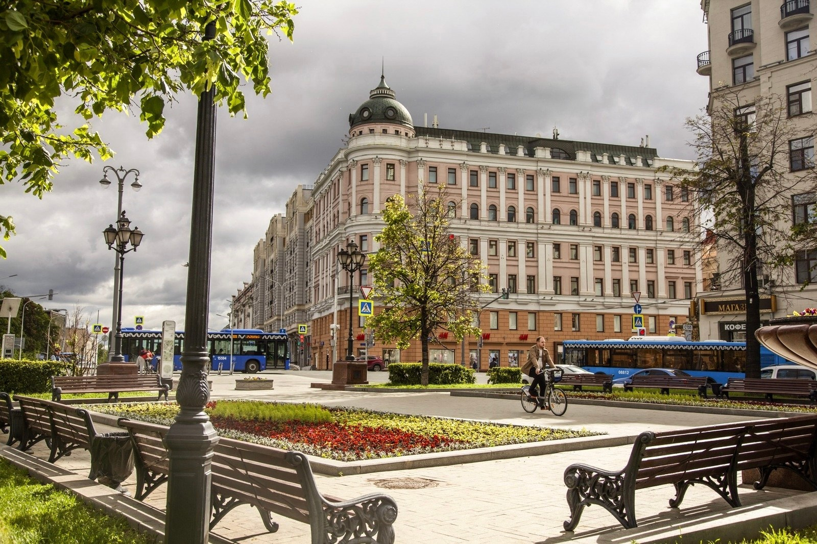 Никитский и Тверской бульвары. Экскурсовод по Москве Беляева Валентина