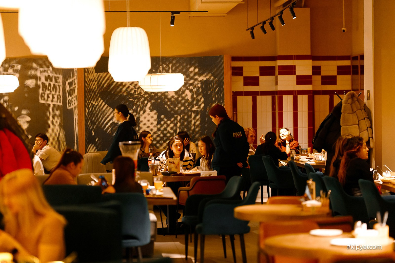 Пинта Bar & Grill в ТД «ЦУМ». Кипятком Караганда