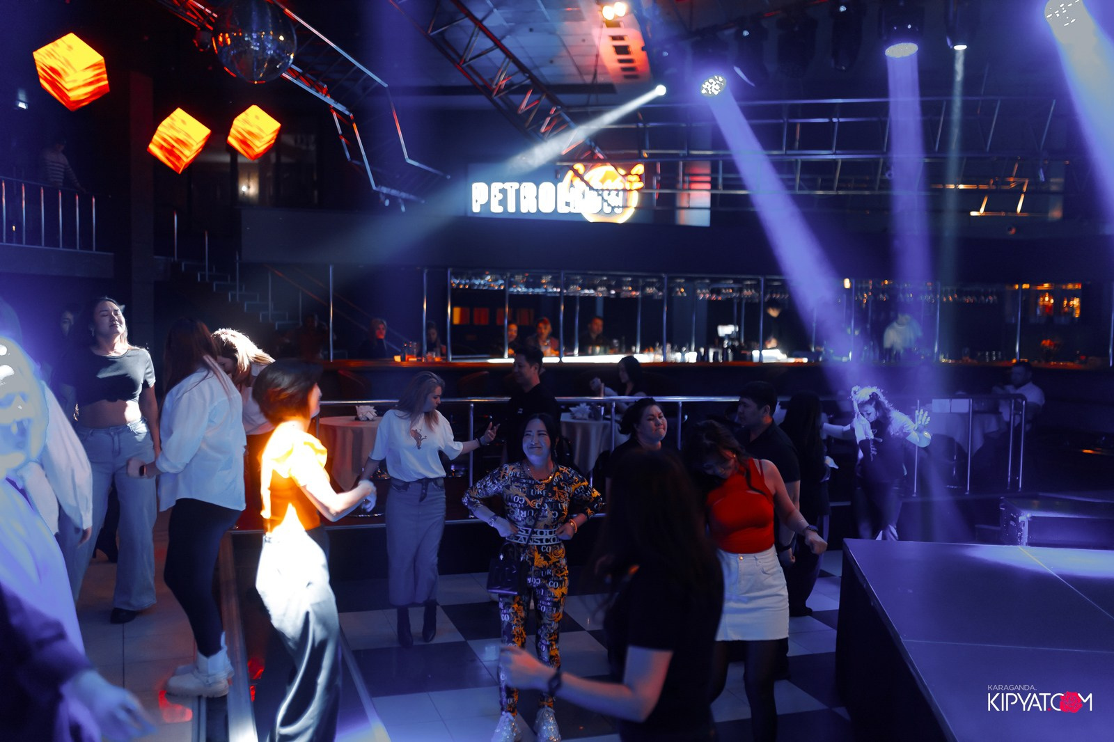 Petroleum. Кипятком Караганда